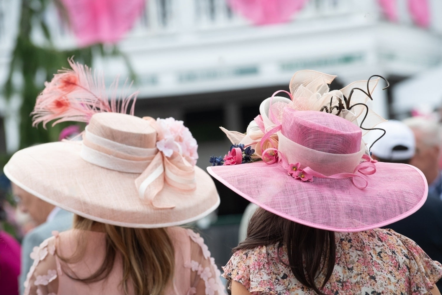 How To Match A Fascinator To An Outfit? House of Hats How To Match A Fascinator To An Outfit? House of Hats