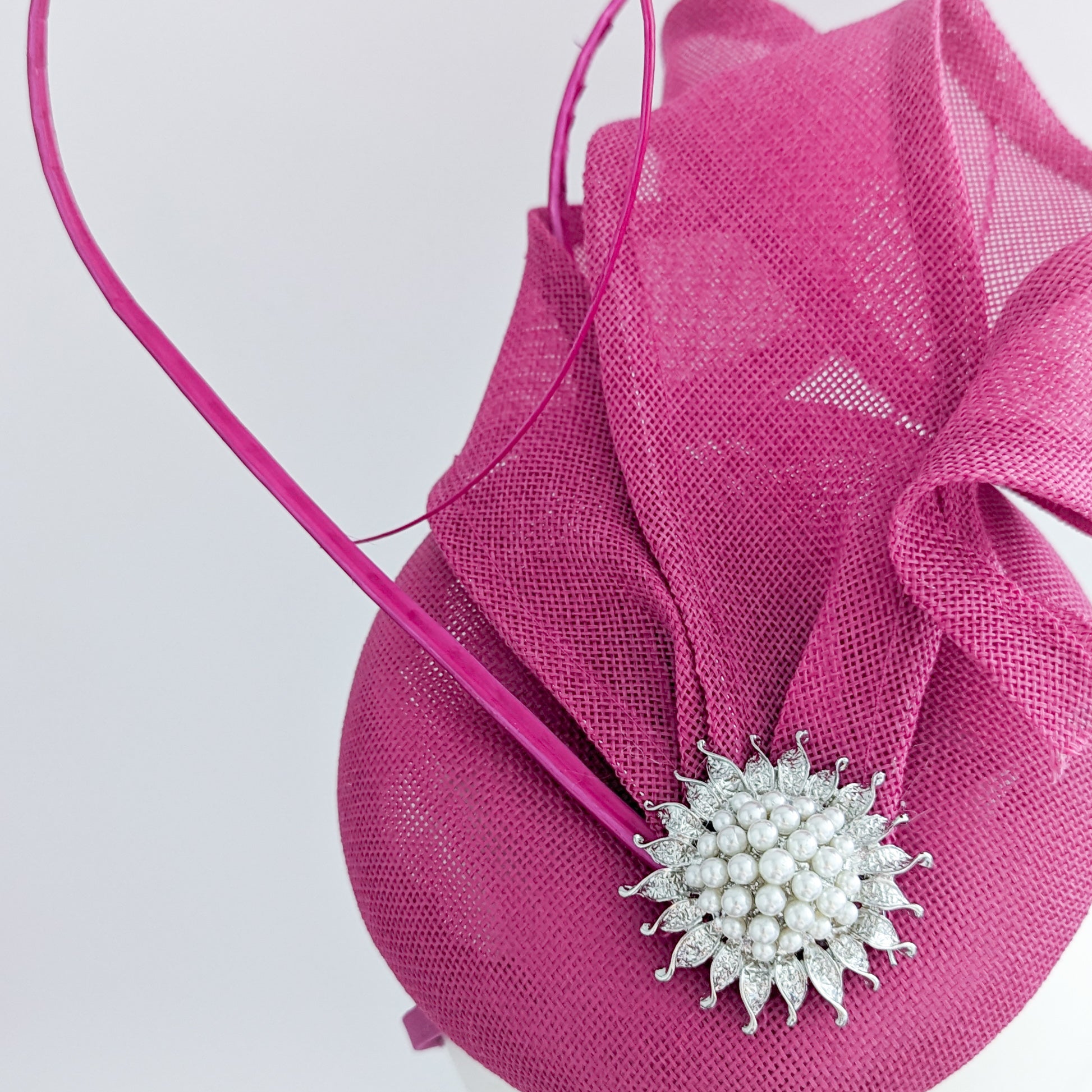 Fuchsia pink pearl fascinator hat Fuchsia pink pearl fascinator hat