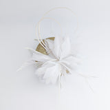 Gold glitter feather fascinator hat Gold glitter feather fascinator hat
