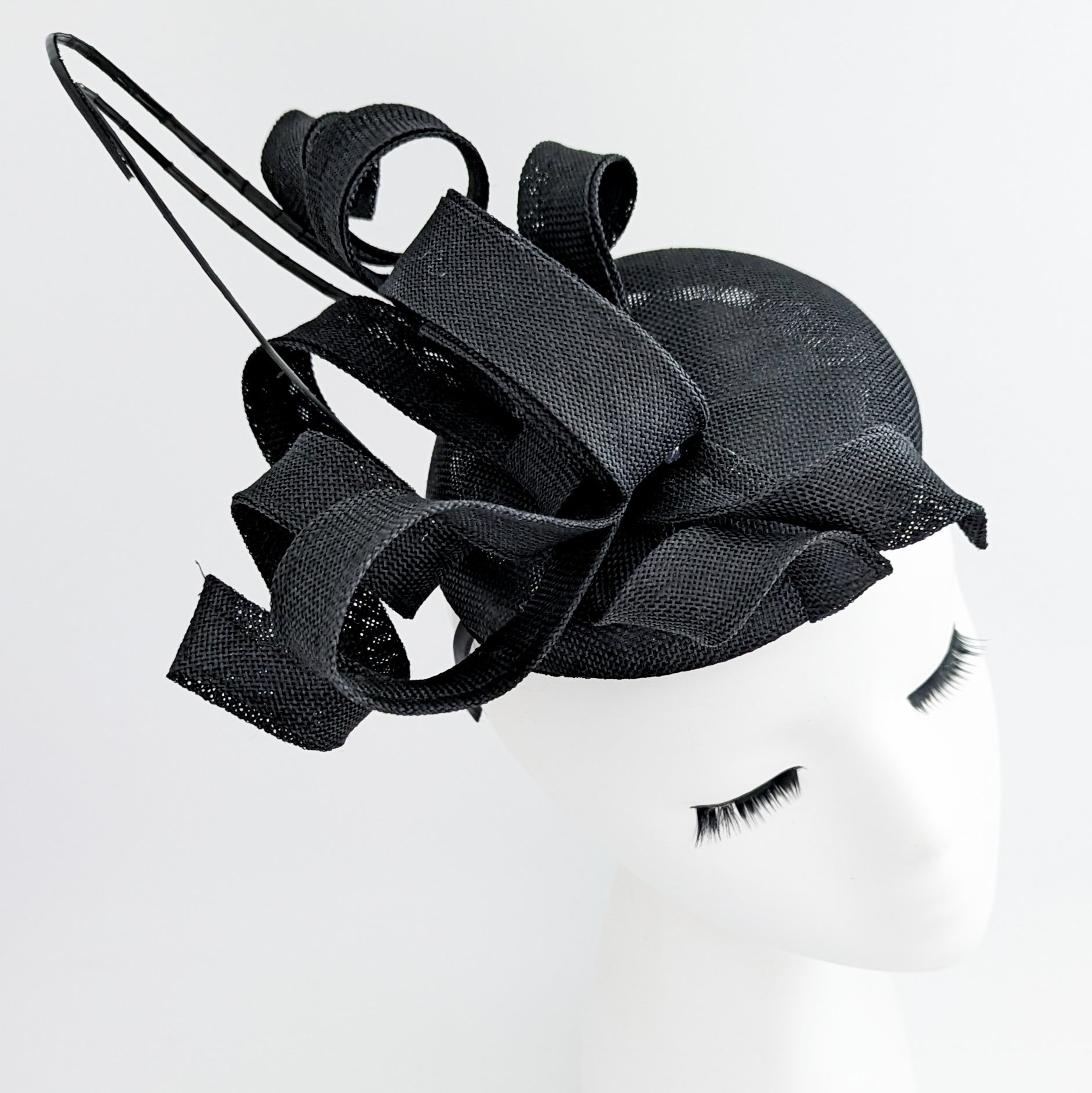 Cappello fascinator ad anello a spirale nero Cappello fascinator ad anello a spirale nero