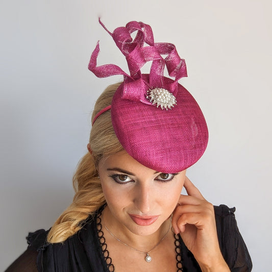 Magenta pink pearl fascinator hat