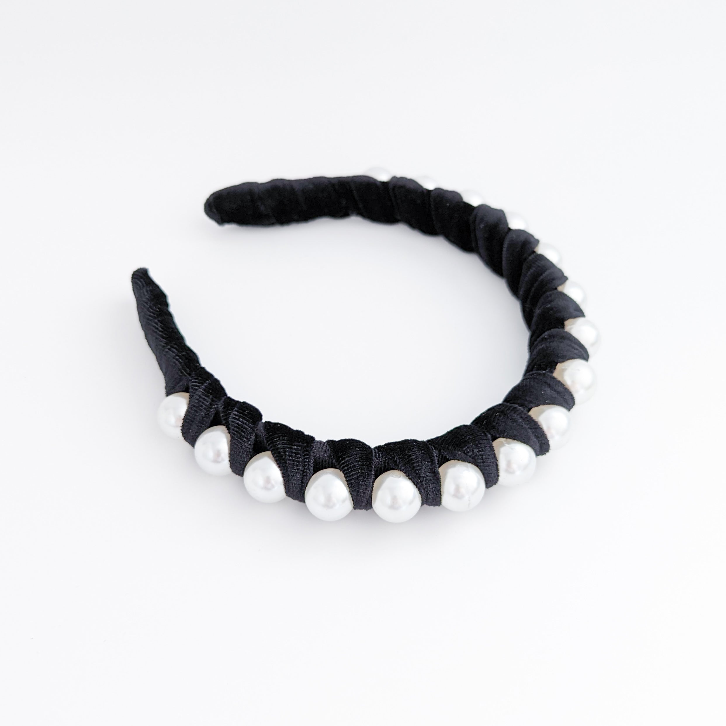 Cappello fascinator di piume di cristallo blu fiordaliso Cappello fascinator di piume di cristallo blu fiordaliso