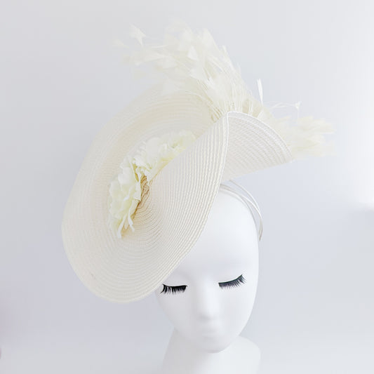 Cream large woven straw flower feather fascinator hat