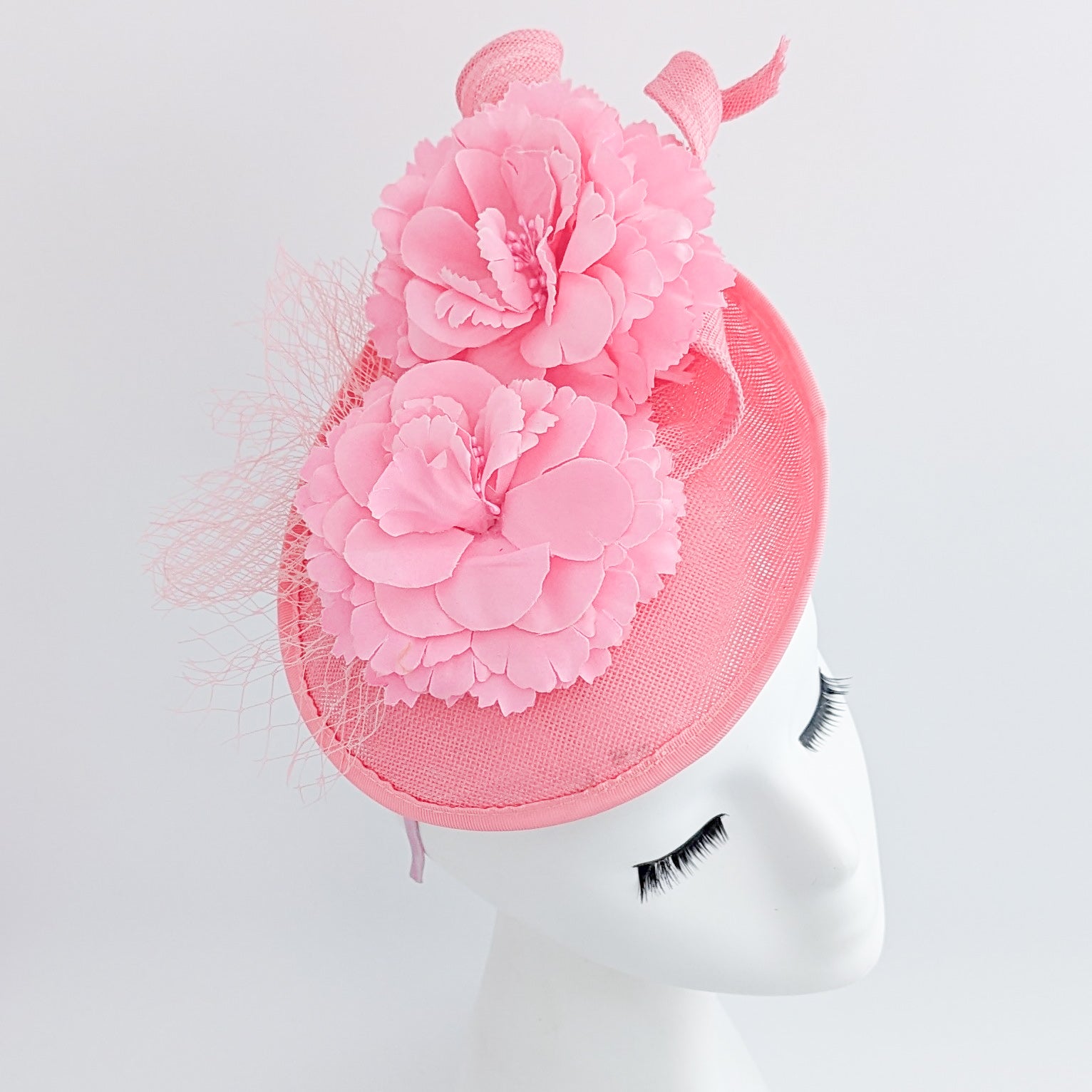 Pink flower fascinator disc saucer hat Pink flower fascinator disc saucer hat