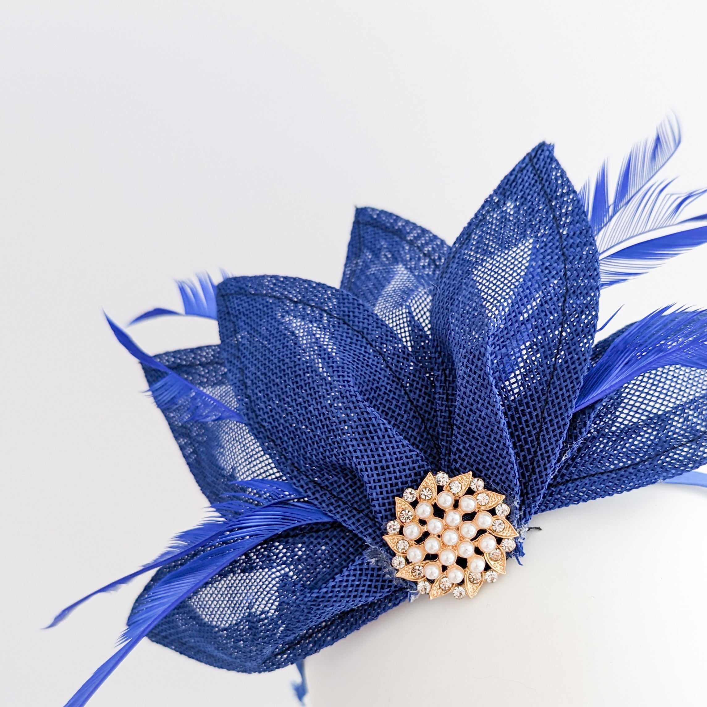 Royal cobalt blue feather petal fan fascinator hat Royal cobalt blue feather petal fan fascinator hat