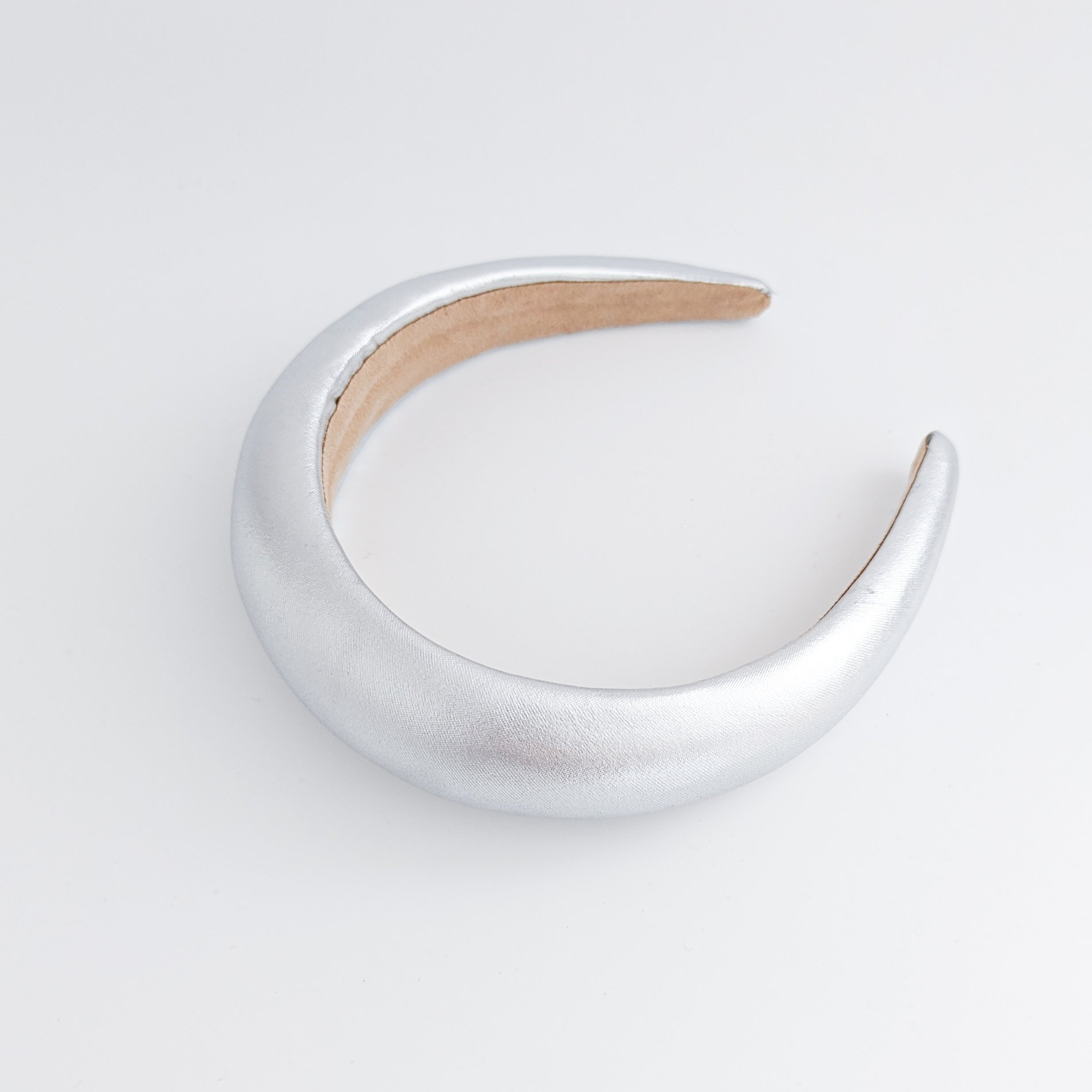 Silver metallic padded headband fascinator Silver metallic padded headband fascinator