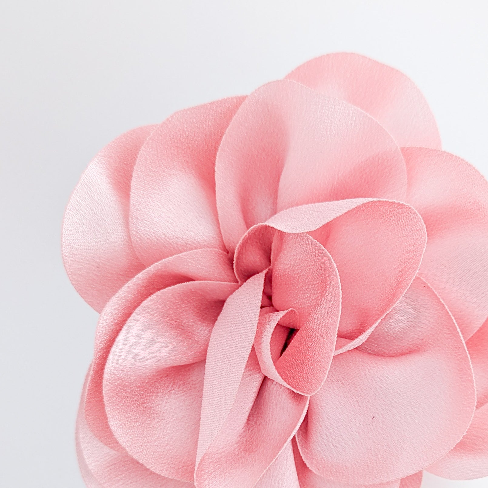 Light pink satin rose fascinator hat Light pink satin rose fascinator hat