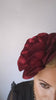 Cappello grande fascinator rosa satinato bordeaux Cappello grande fascinator rosa satinato bordeaux