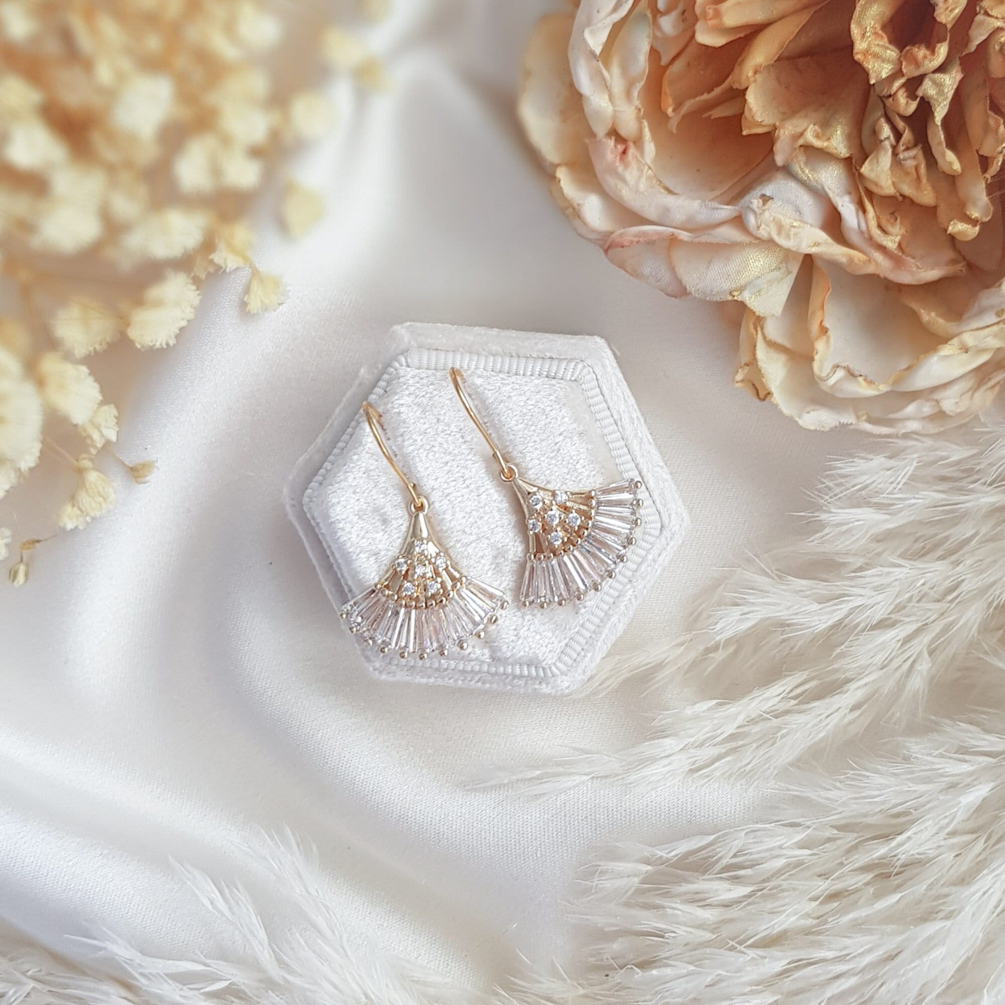Crystal fan bridal earrings, Gold zirconia wedding earrings, Statement bridal earrings, Art deco wedding jewellery, Drop earrings Crystal fan bridal earrings, Gold zirconia wedding earrings, Statement bridal earrings, Art deco wedding jewellery, Drop earrings