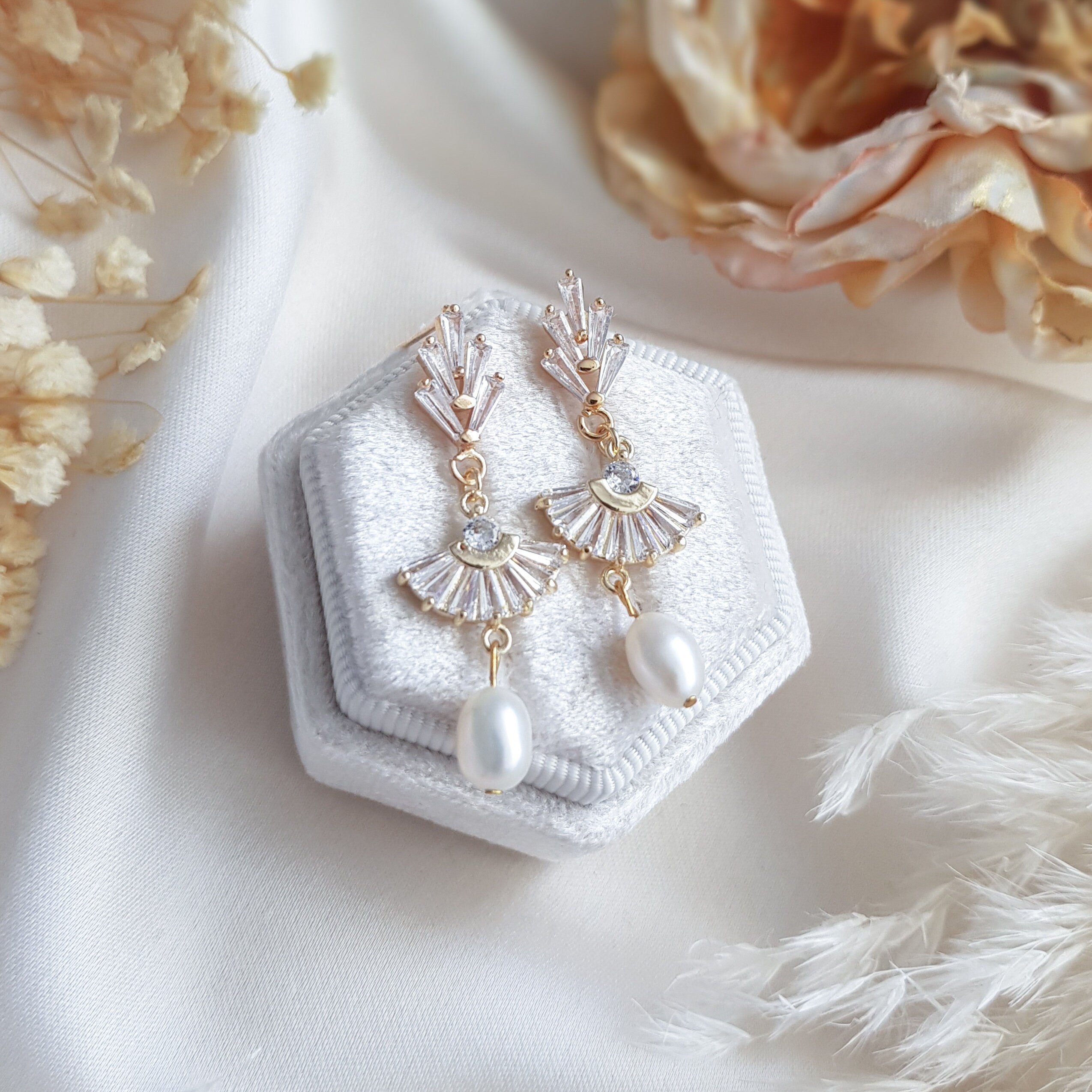 Pearl Drop Earrings, Bridal Earrings, Art Deco Earrings, Gold Pearl Earrings, Wedding Earrings, Bridesmaid Gift, Freshwater Pearl Earrings Pearl Drop Earrings, Bridal Earrings, Art Deco Earrings, Gold Pearl Earrings, Wedding Earrings, Bridesmaid Gift, Freshwater Pearl Earrings