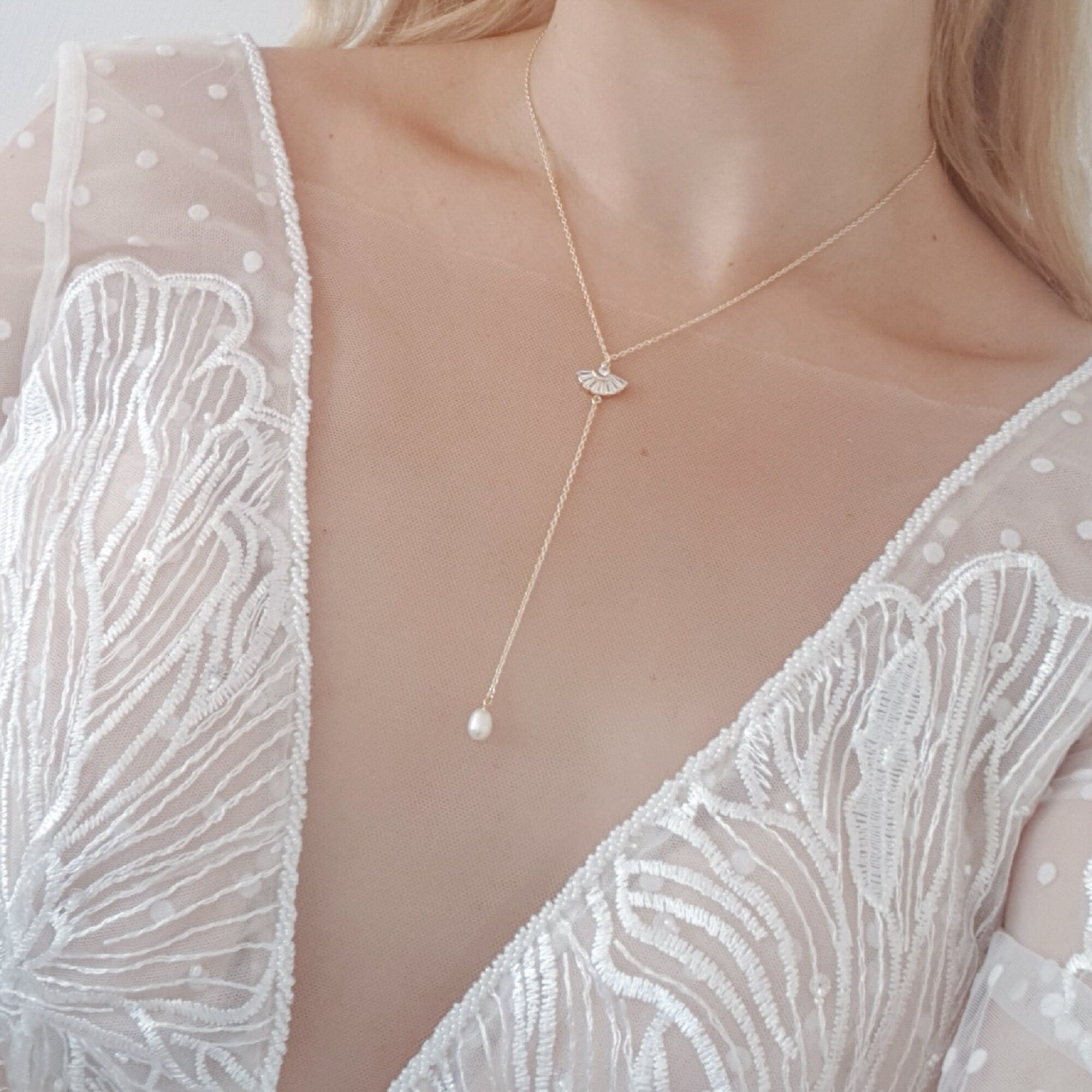 Bridal Necklace, Lariat Necklace, Art Deco Necklace, Crystal Pearl Necklace, Gold Wedding Necklace, Bridesmaid Gift, Bridal Jewelry Bridal Necklace, Lariat Necklace, Art Deco Necklace, Crystal Pearl Necklace, Gold Wedding Necklace, Bridesmaid Gift, Bridal Jewelry