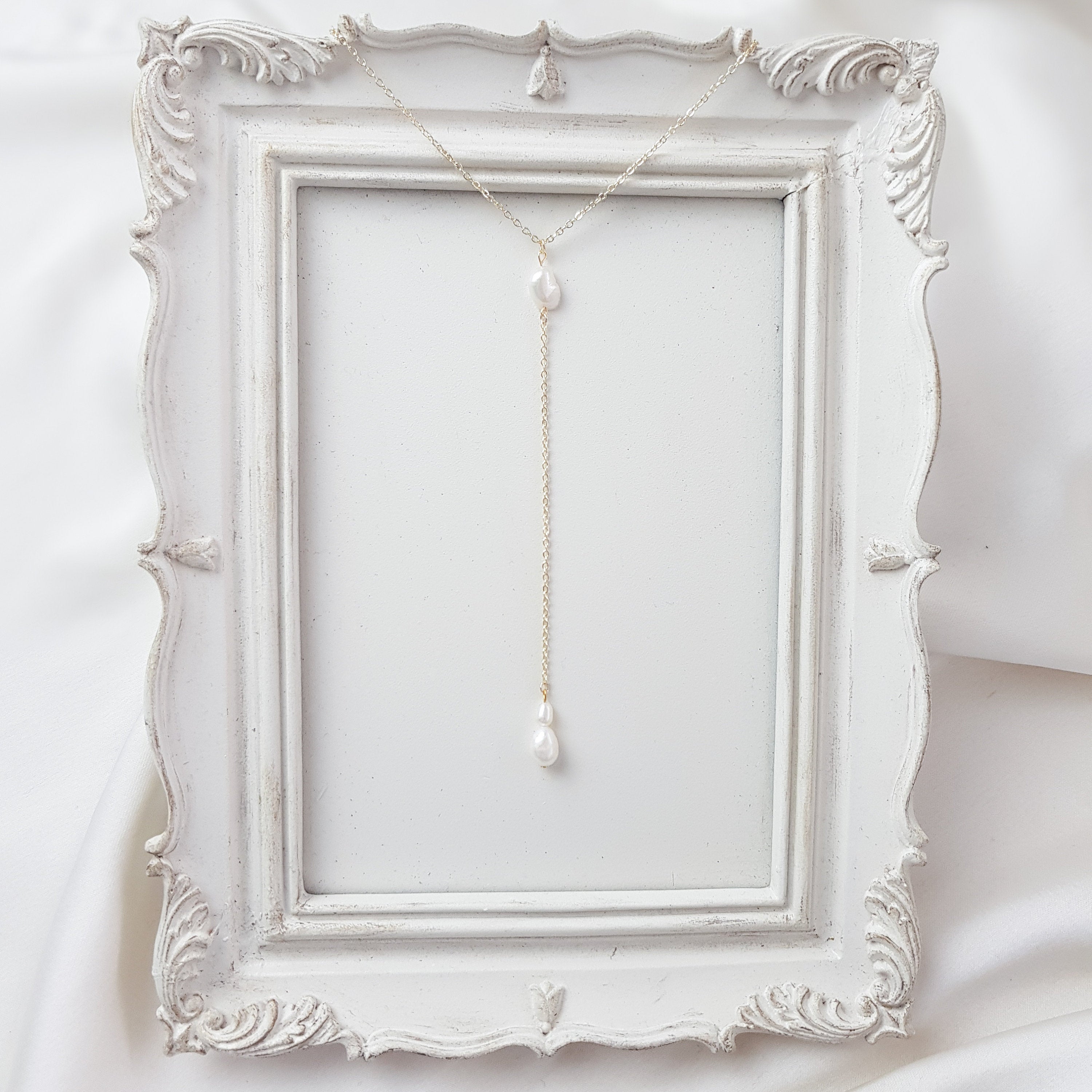 Freshwater pearl bridal lariat necklace, Gold pearl drop wedding necklace, Dainty elegant necklace, Y necklace, Jewellery for brides Freshwater pearl bridal lariat necklace, Gold pearl drop wedding necklace, Dainty elegant necklace, Y necklace, Jewellery for brides