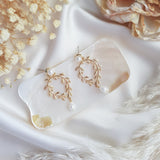 Gold pearl boho bridal earrings, Wedding earrings for brides, Statement wedding earrings,  Pearl wedding jewellery, Drop earrings Gold pearl boho bridal earrings, Wedding earrings for brides, Statement wedding earrings,  Pearl wedding jewellery, Drop earrings