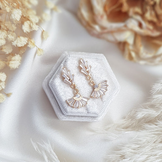 Bridal Earrings, Art Deco Earrings, Crystal Earrings, Gold Fan Earrings, Wedding Earrings, Bridesmaid Gift, Crystal Earrings, Bridal Jewelry