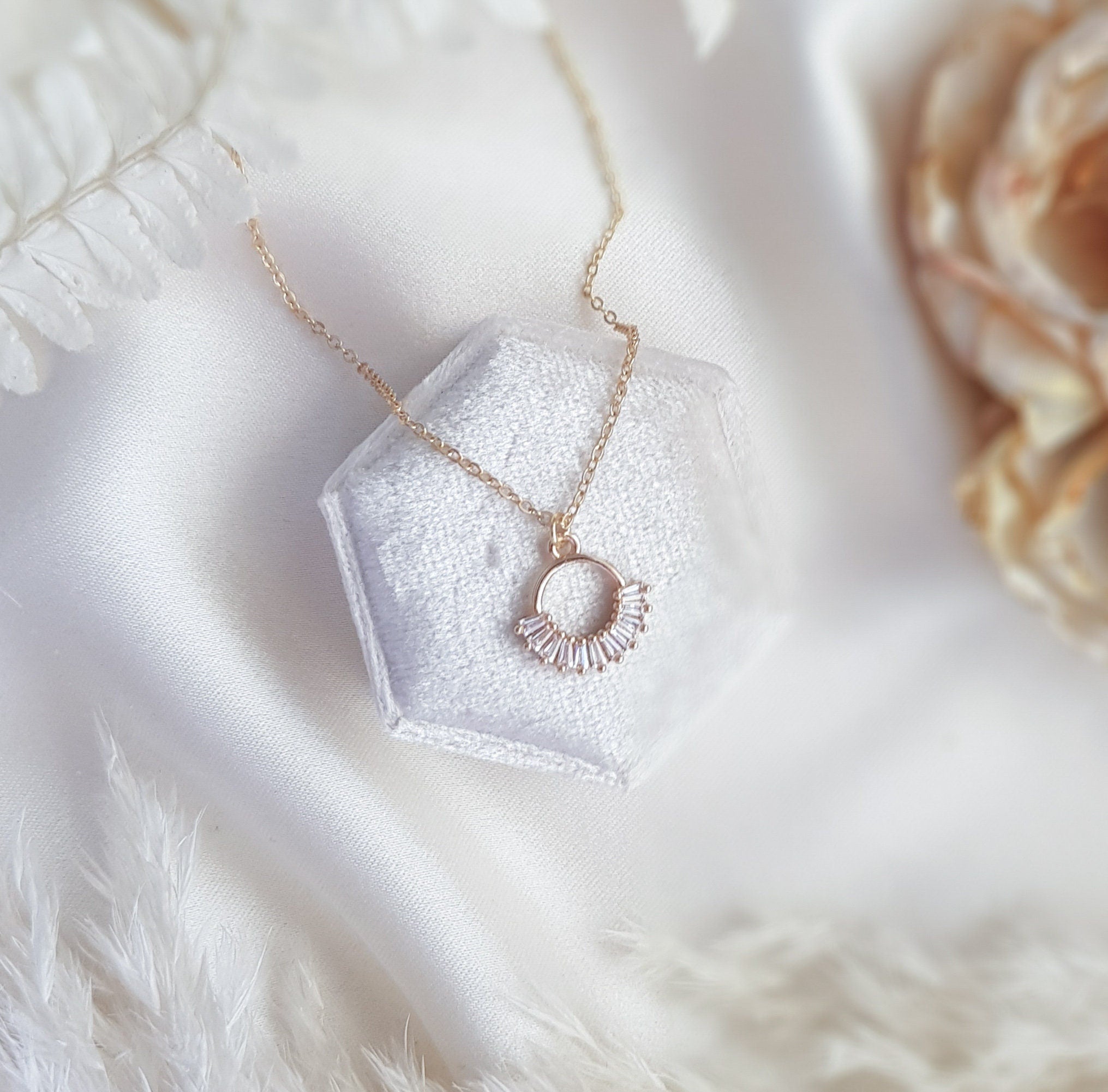 Gold zirconia crystal bridal necklace, Boho wedding necklace, Dainty minimalist necklace, Crystal wedding jewellery, Jewellery for brides Gold zirconia crystal bridal necklace, Boho wedding necklace, Dainty minimalist necklace, Crystal wedding jewellery, Jewellery for brides