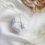 Pearl drop bridal necklace, Dainty wedding necklace, Gold elegant necklace, Pearl wedding jewellery, Jewellery for brides Pearl drop bridal necklace, Dainty wedding necklace, Gold elegant necklace, Pearl wedding jewellery, Jewellery for brides