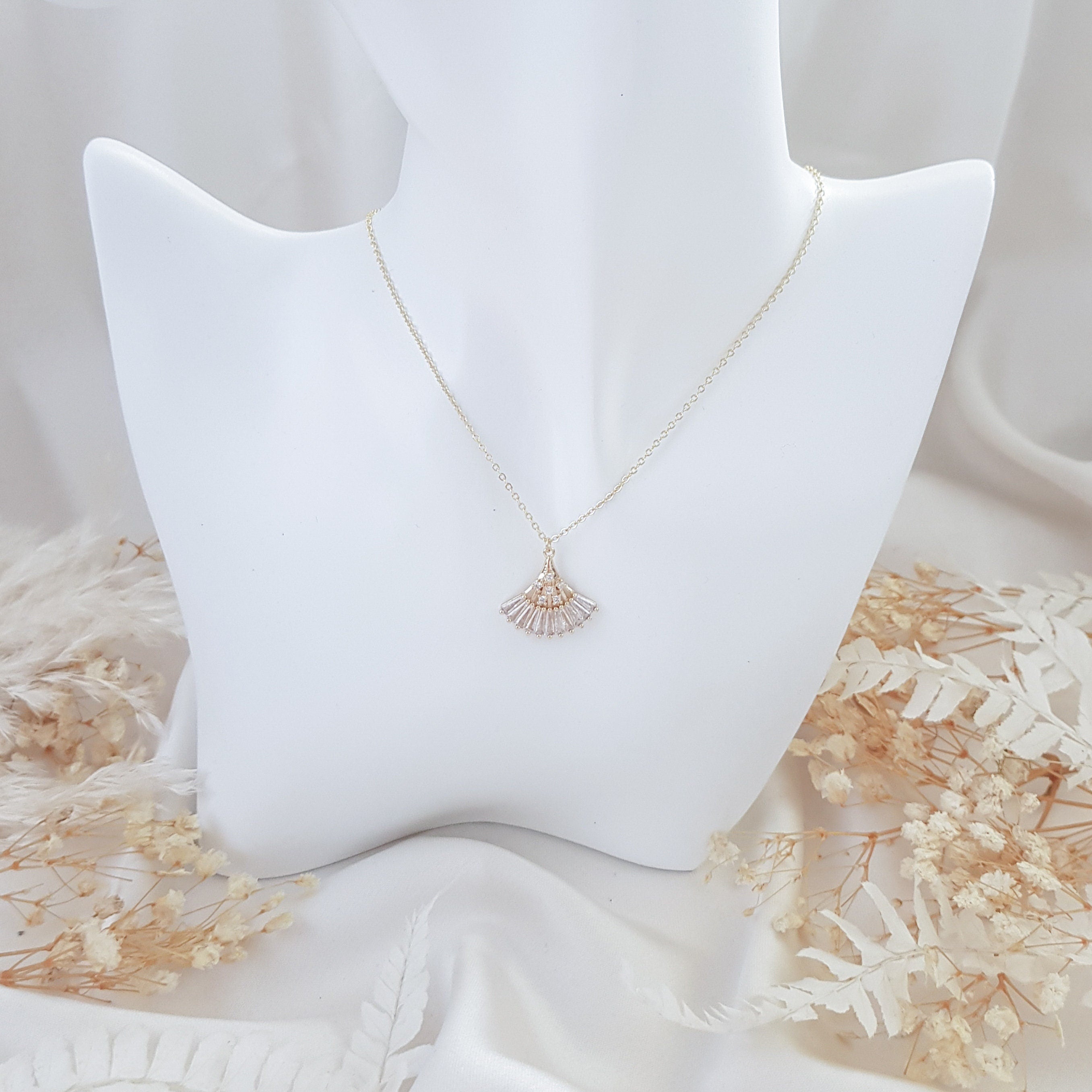 Bridal Necklace, Art Deco Necklace, Crystal Necklace, Gold Fan Necklace, Wedding Necklace, Bridesmaid Gift, Bridal Jewelry