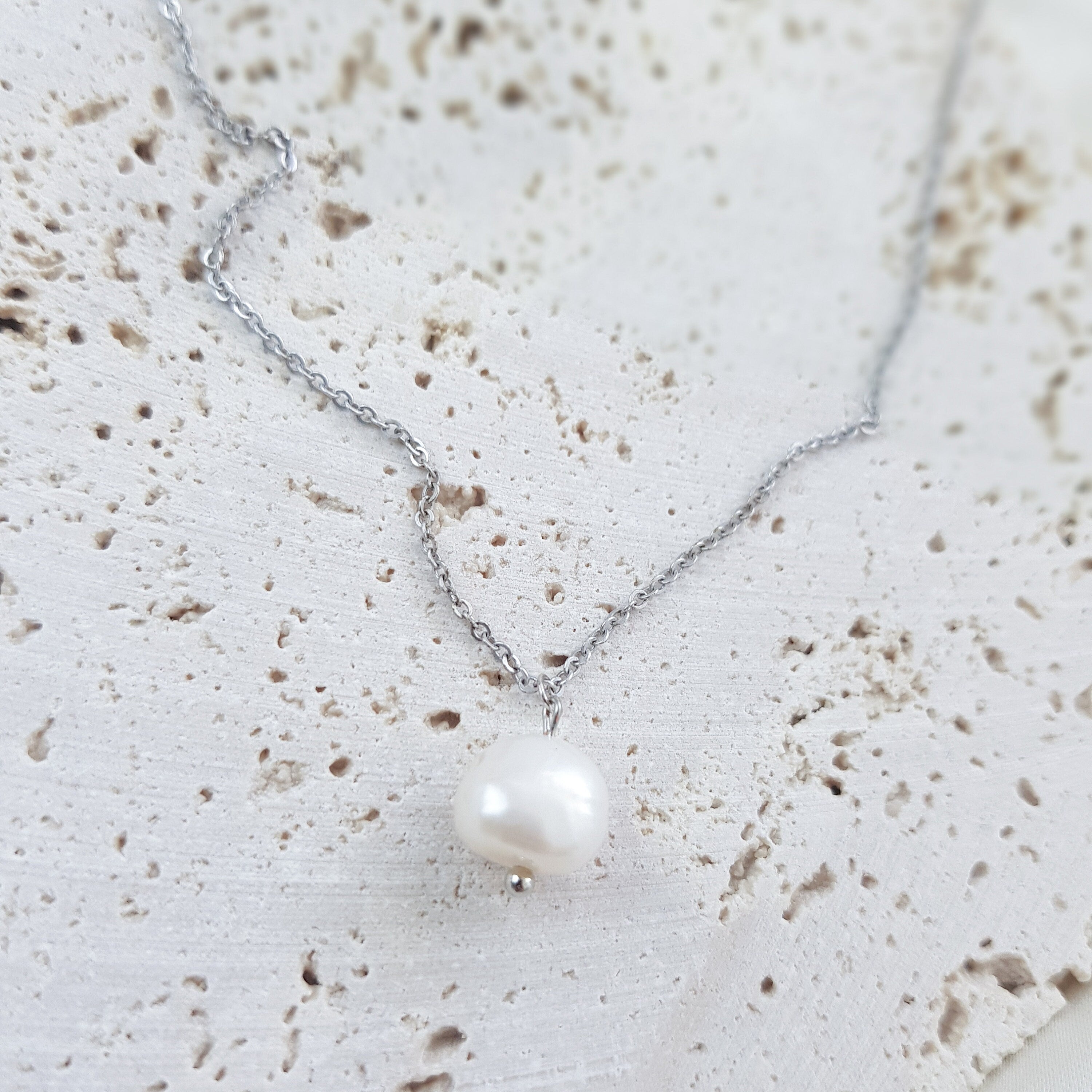 Baroque pearl bridal necklace, Dainty wedding necklace, Silver minimalist elegant necklace, Freshwater pearl wedding jewellery Baroque pearl bridal necklace, Dainty wedding necklace, Silver minimalist elegant necklace, Freshwater pearl wedding jewellery