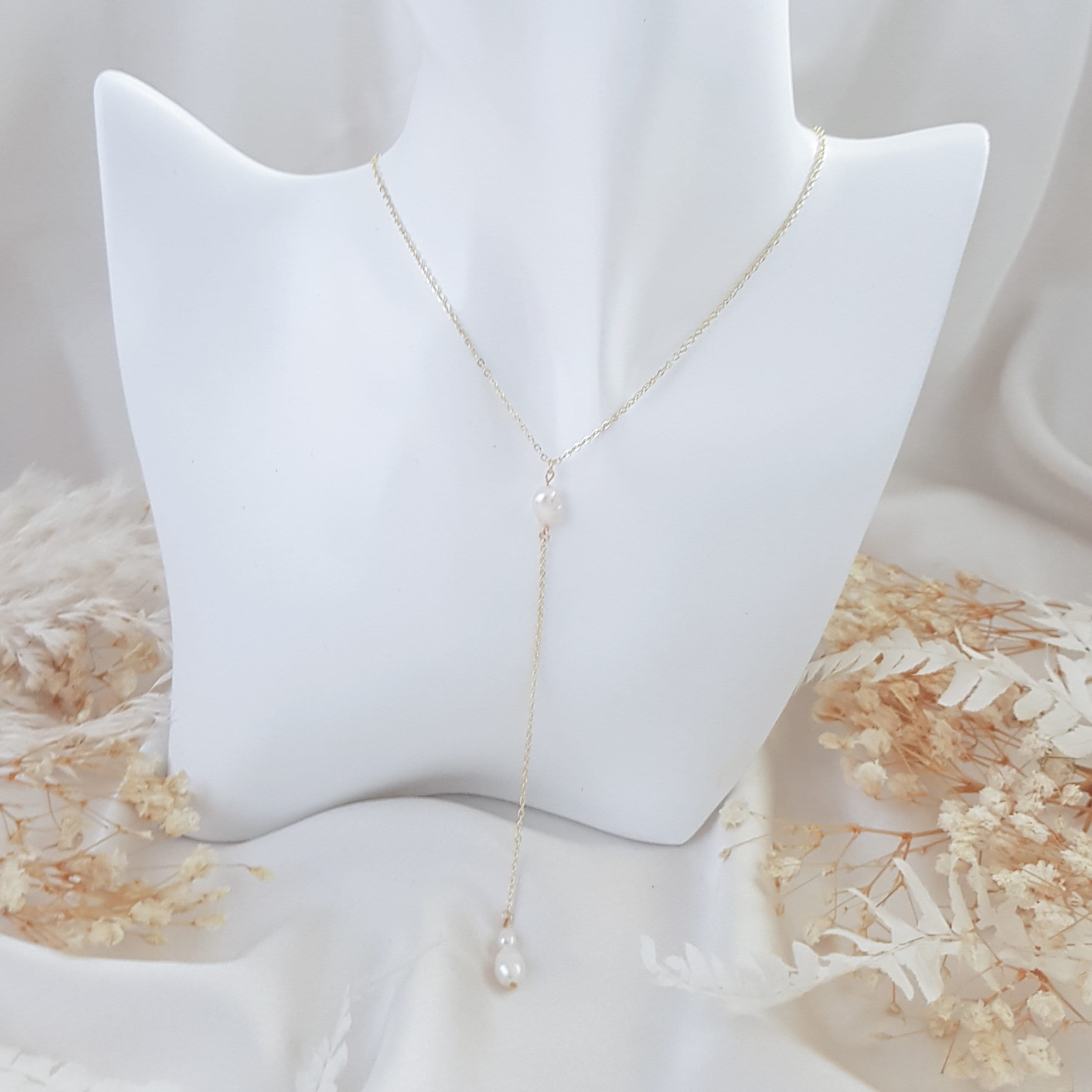 Freshwater pearl bridal lariat necklace, Gold pearl drop wedding necklace, Dainty elegant necklace, Y necklace, Jewellery for brides
