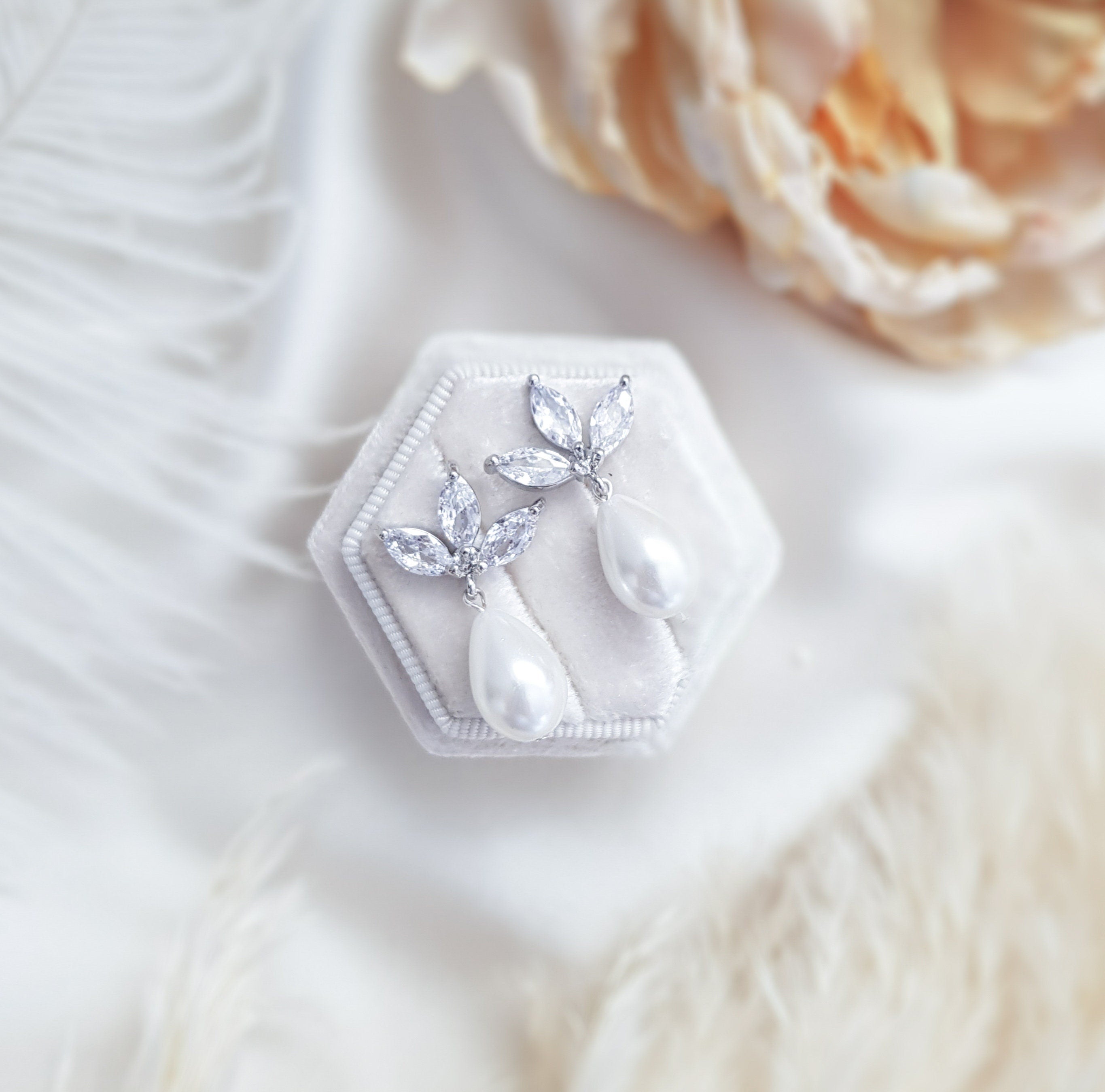 Pearl Earrings, Vintage Style Earrings, Silver Teardrop Pearl Earrings, Wedding Drop Earrings, Bridesmaid Gift Pearl Earrings, Vintage Style Earrings, Silver Teardrop Pearl Earrings, Wedding Drop Earrings, Bridesmaid Gift