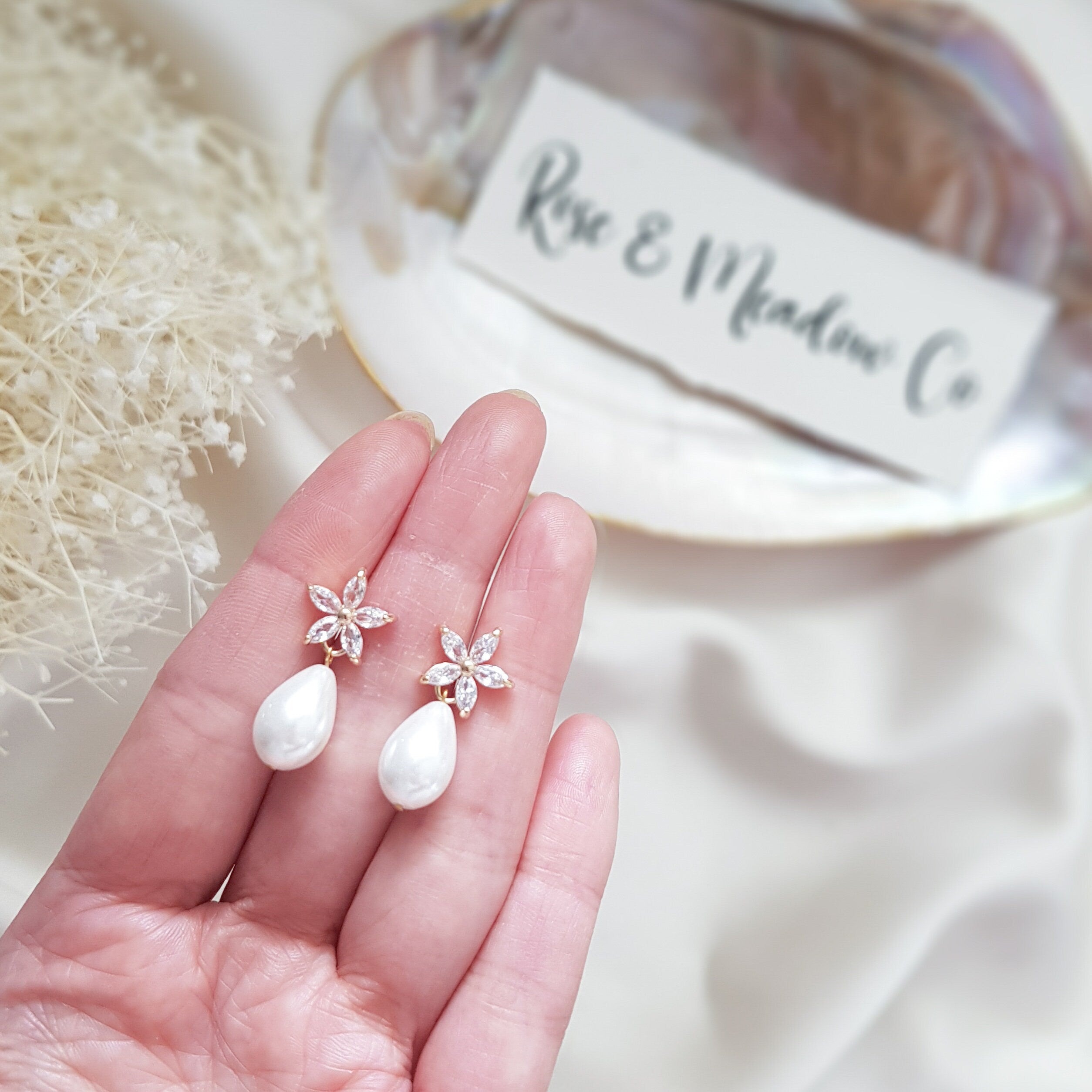 Pearl Earrings, Vintage Style Earrings, Gold Teardrop Pearl Earrings, Wedding Flower Drop Earrings, Bridesmaid Gift