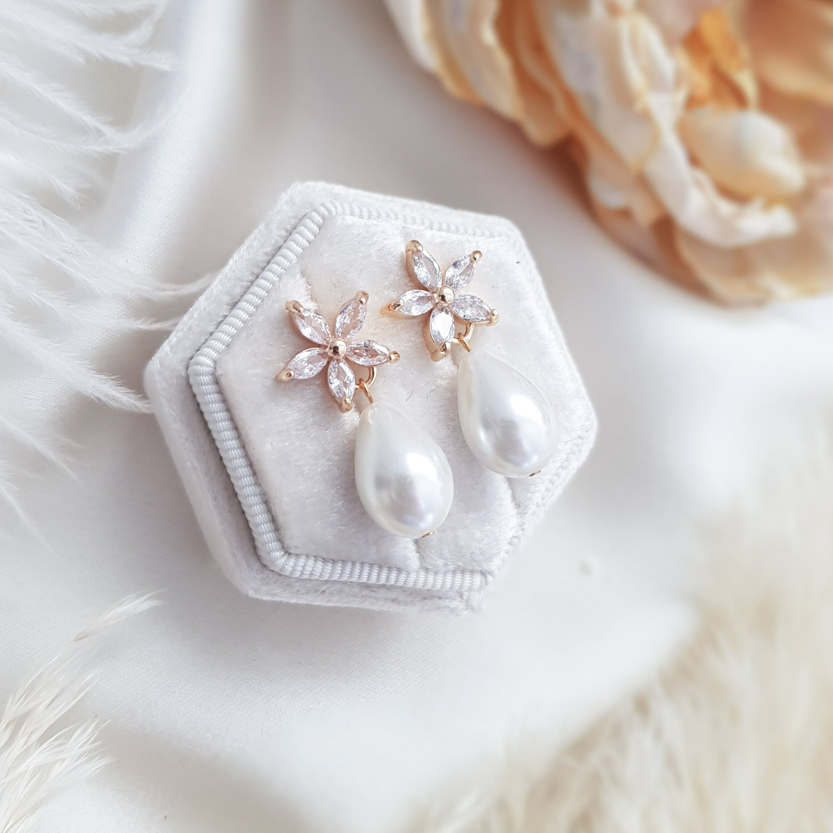 Pearl Earrings, Vintage Style Earrings, Gold Teardrop Pearl Earrings, Wedding Flower Drop Earrings, Bridesmaid Gift Pearl Earrings, Vintage Style Earrings, Gold Teardrop Pearl Earrings, Wedding Flower Drop Earrings, Bridesmaid Gift