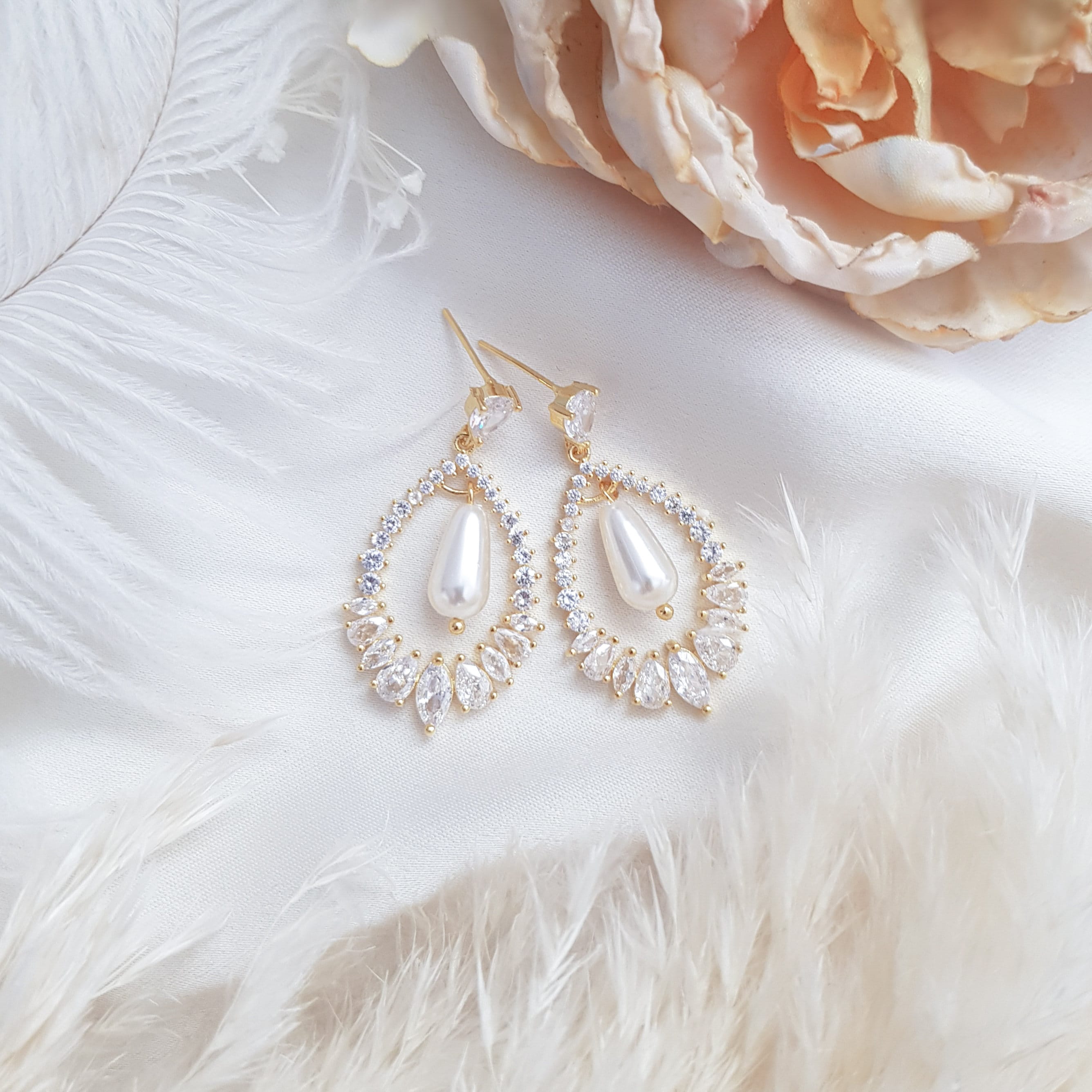 Pearl Earrings, Vintage Style Earrings, Gold Pearl Earrings, Crystal Earrings, Wedding Drop Earrings, Bridesmaid Gift Pearl Earrings, Vintage Style Earrings, Gold Pearl Earrings, Crystal Earrings, Wedding Drop Earrings, Bridesmaid Gift