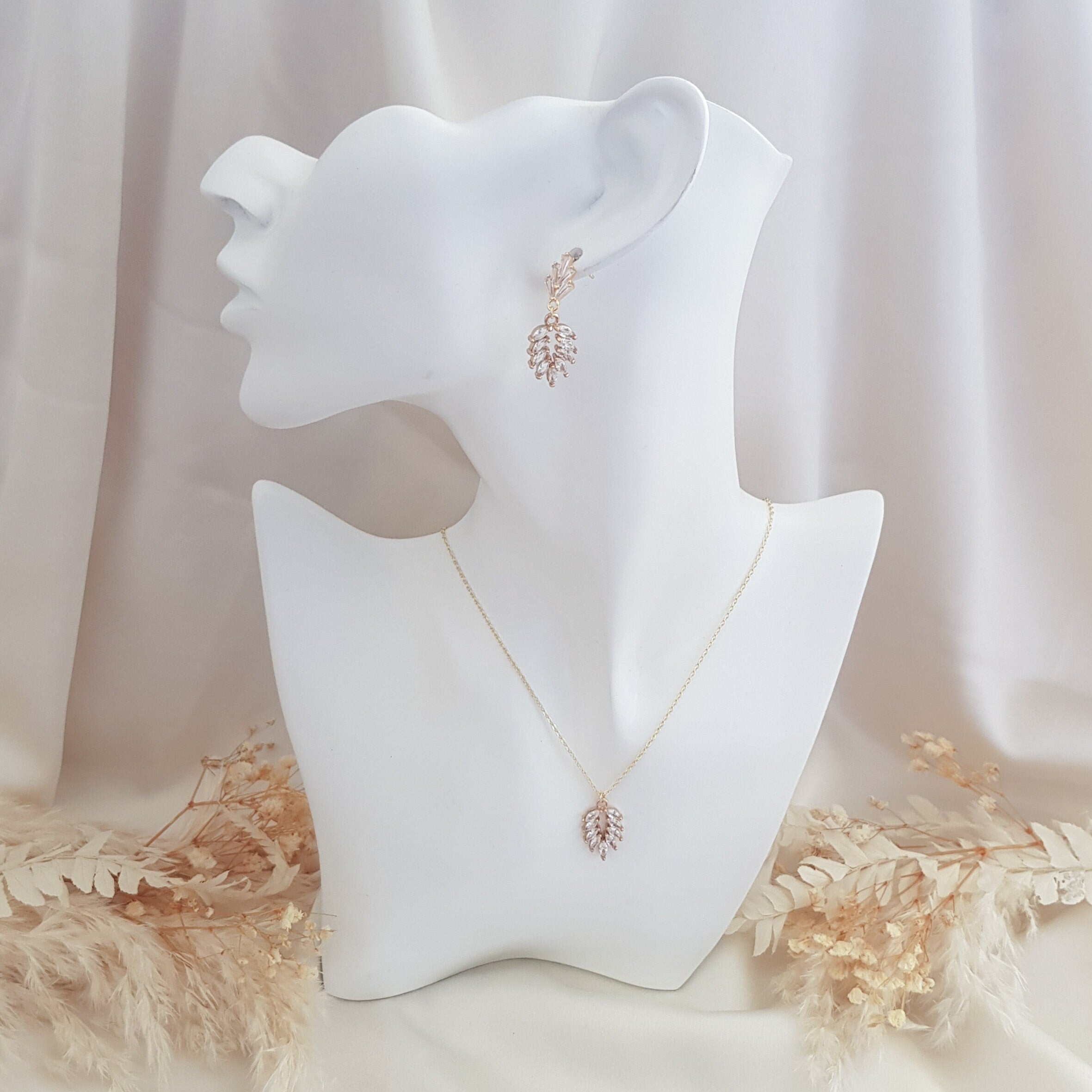 Boho Earrings, Bridal Earrings, Crystal Earrings, Gold Earrings, Wedding Earrings, Bridesmaid Gift, Crystal Earrings, Bridal Jewellery