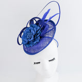 Cappello fascinator disco piattino piuma fiore blu reale