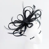 Cappello fascinator di piume di cristallo nero