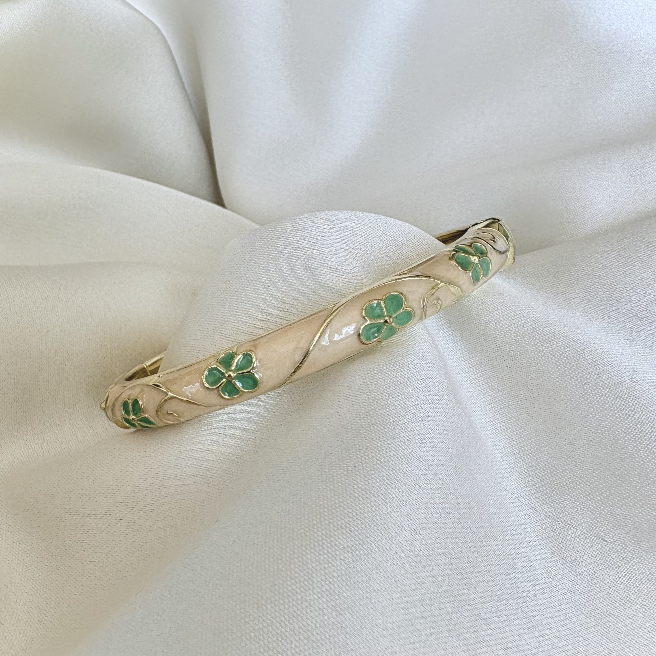 Cloisonné Enamel Flower Bangles -Midsummer Daisy Gold Stacking Bracelets