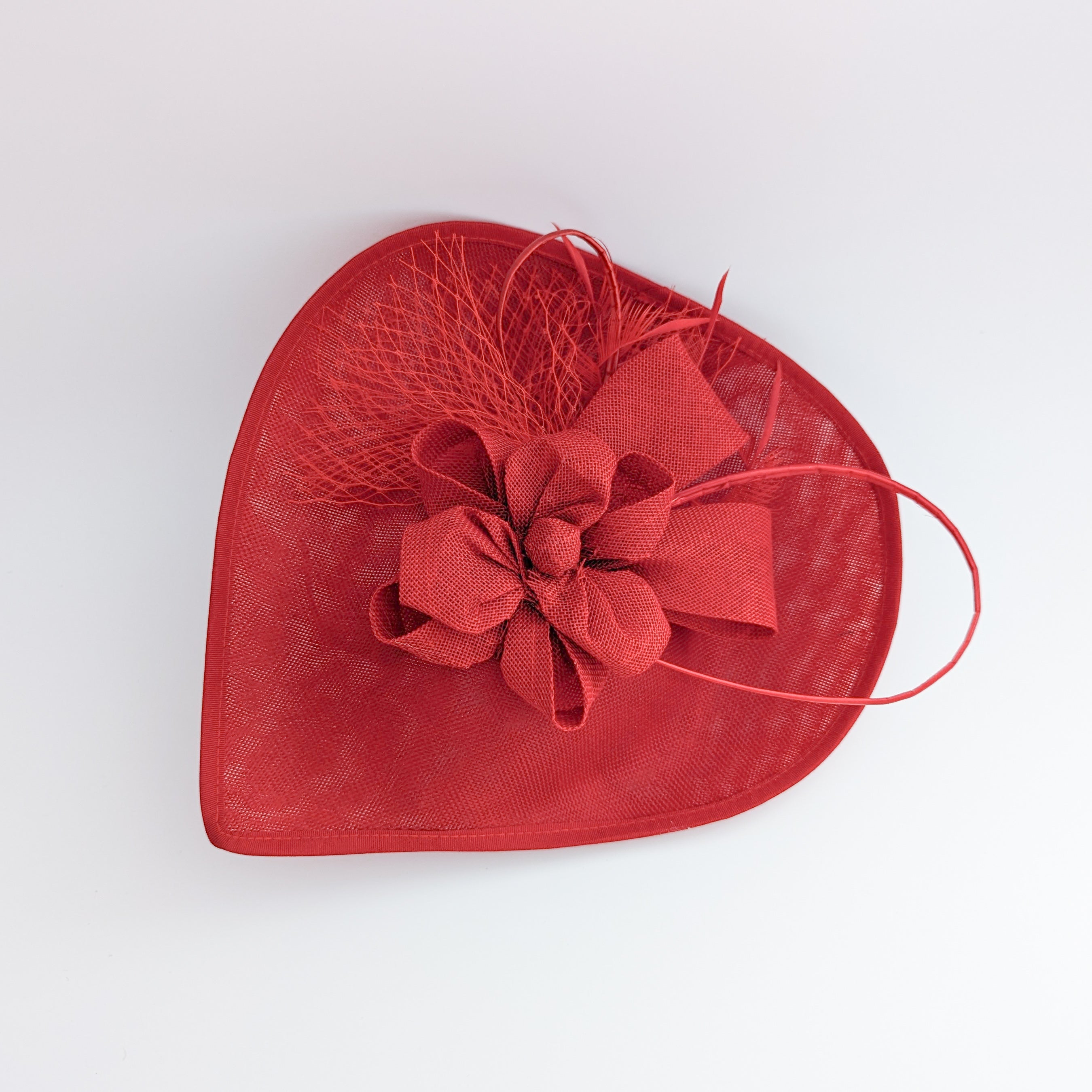 Red large teardrop flower feather fascinator hat