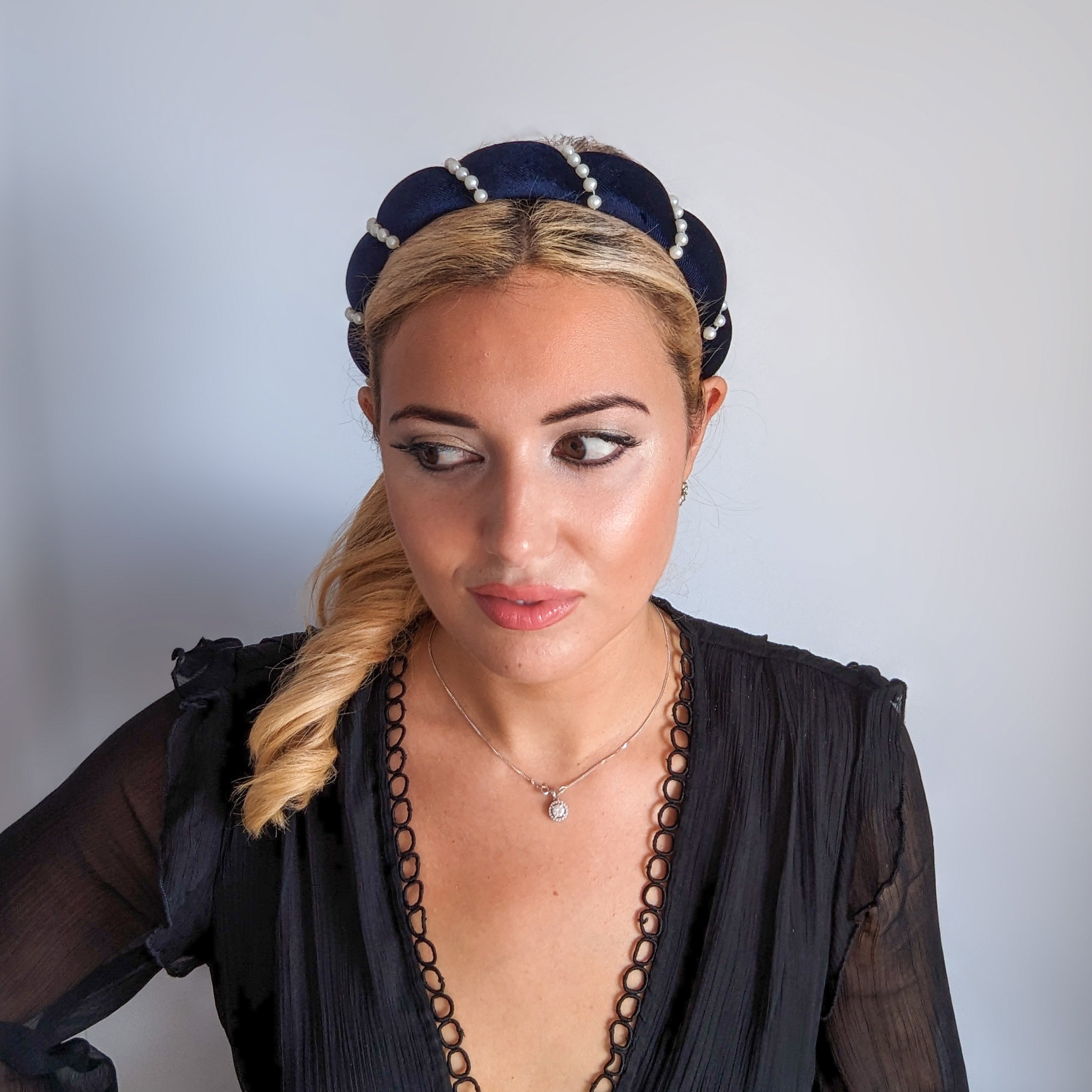 Midnight blue pearl ruched padded velvet headband fascinator