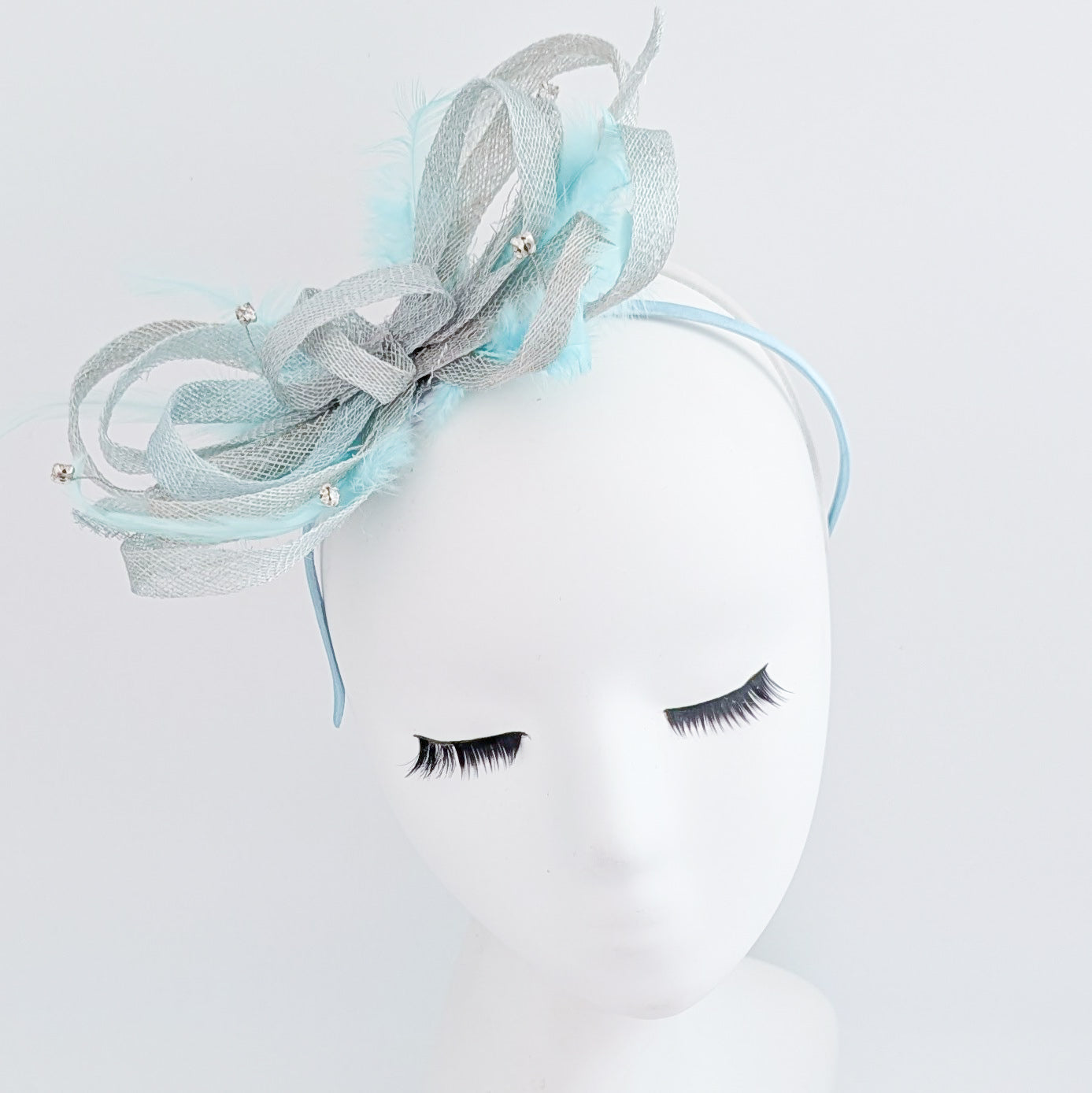 Cappello fascinator di piume di cristallo blu fiordaliso