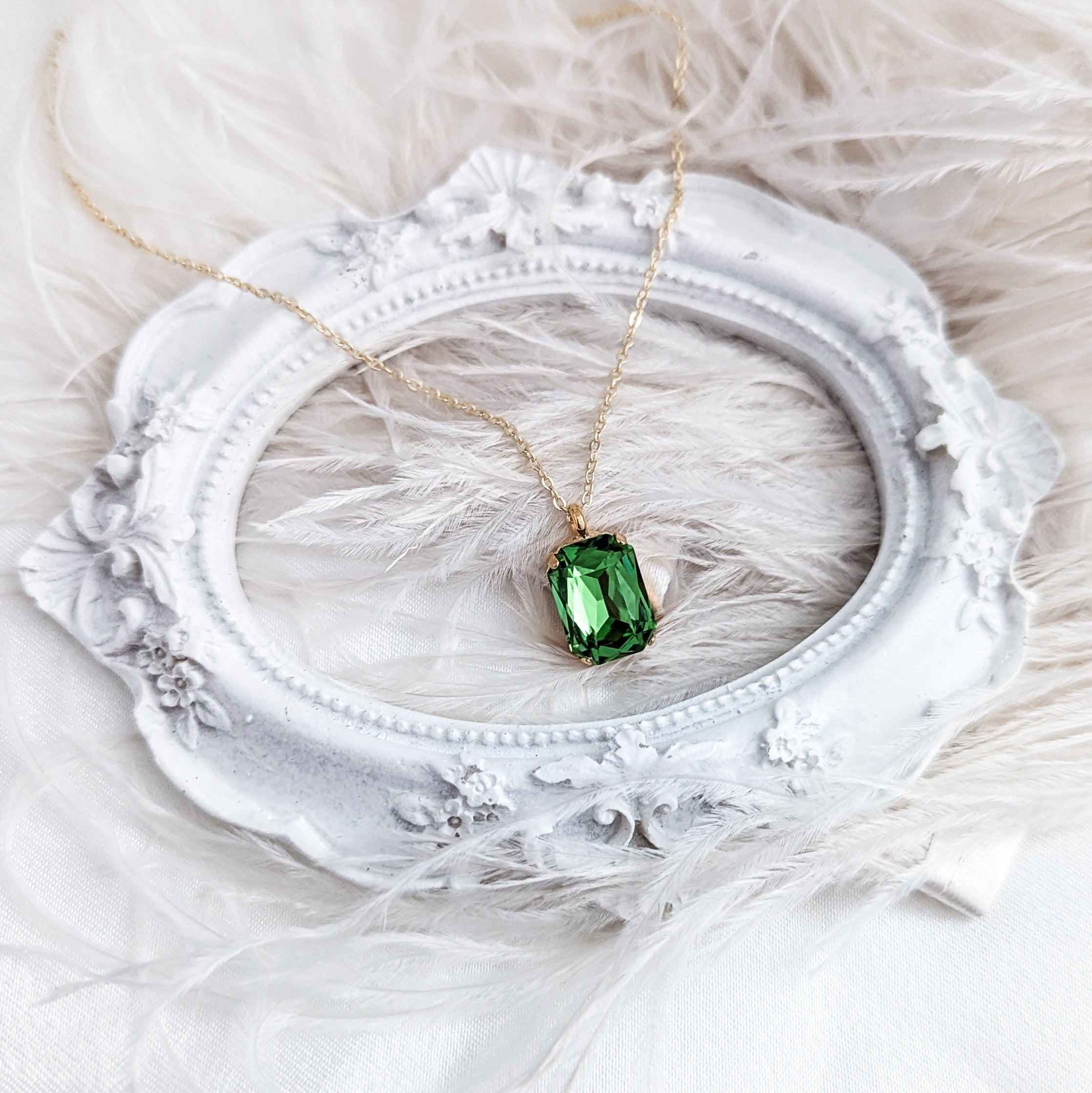 Peridot green crystal gold emerald cut necklace