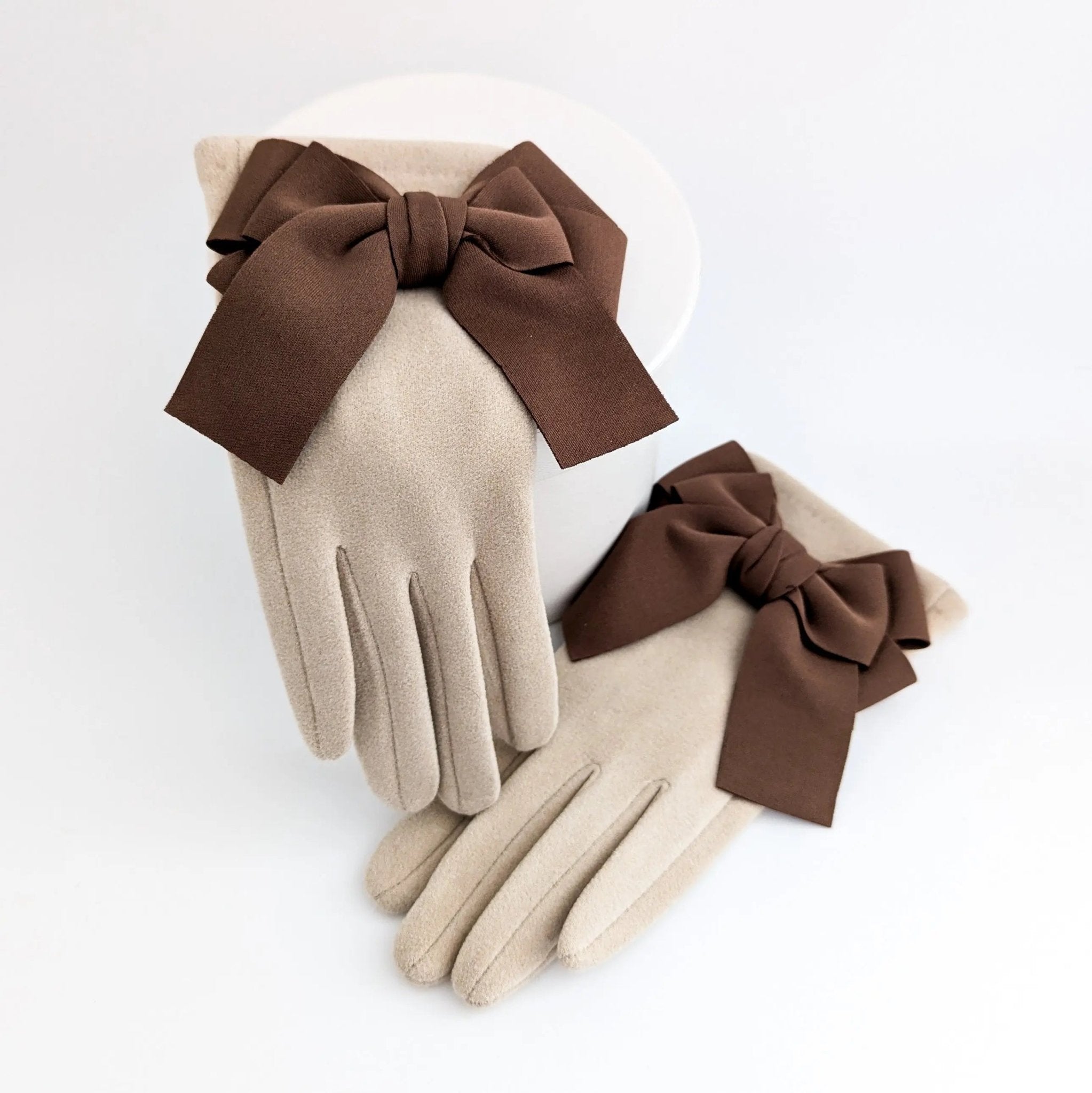 Beige brown bow soft winter touch screen gloves - House of Hats