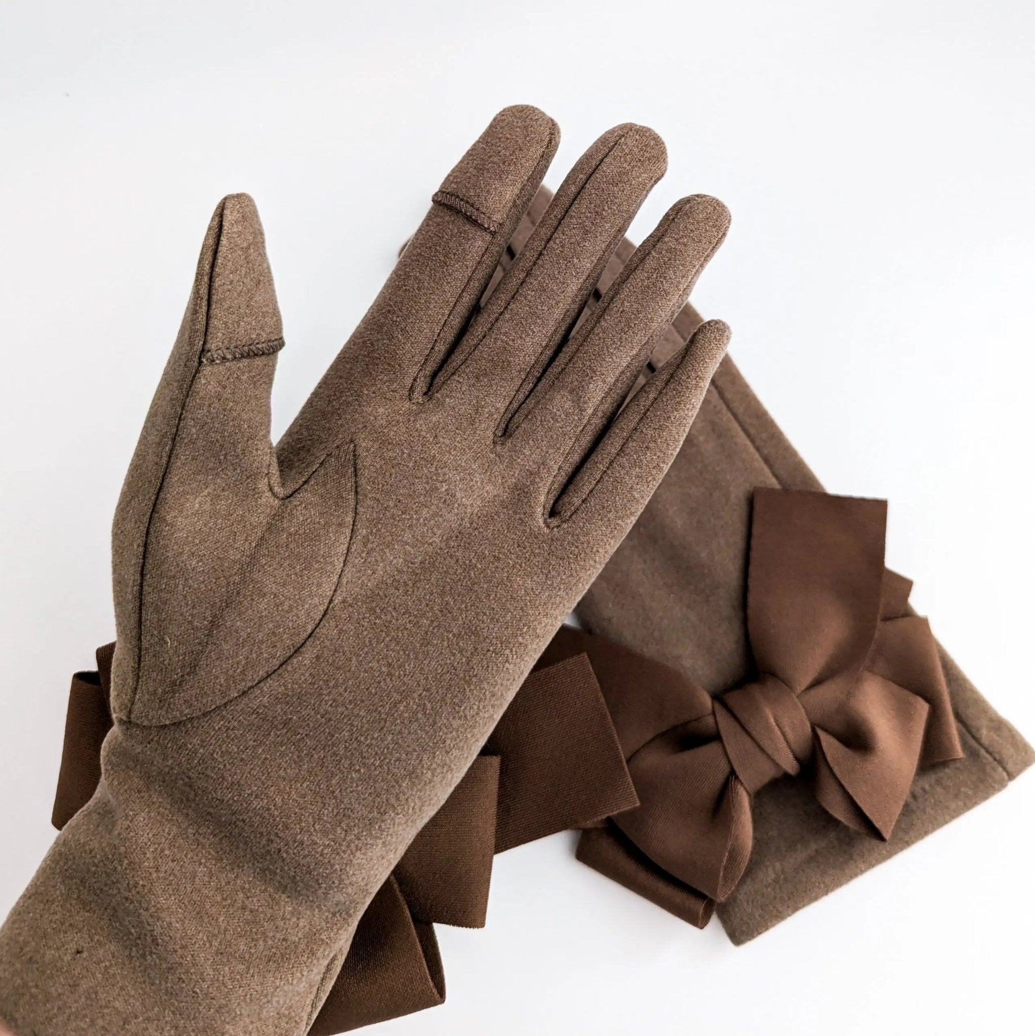 Chocolate brown bow soft winter touch screen gloves - House of Hats