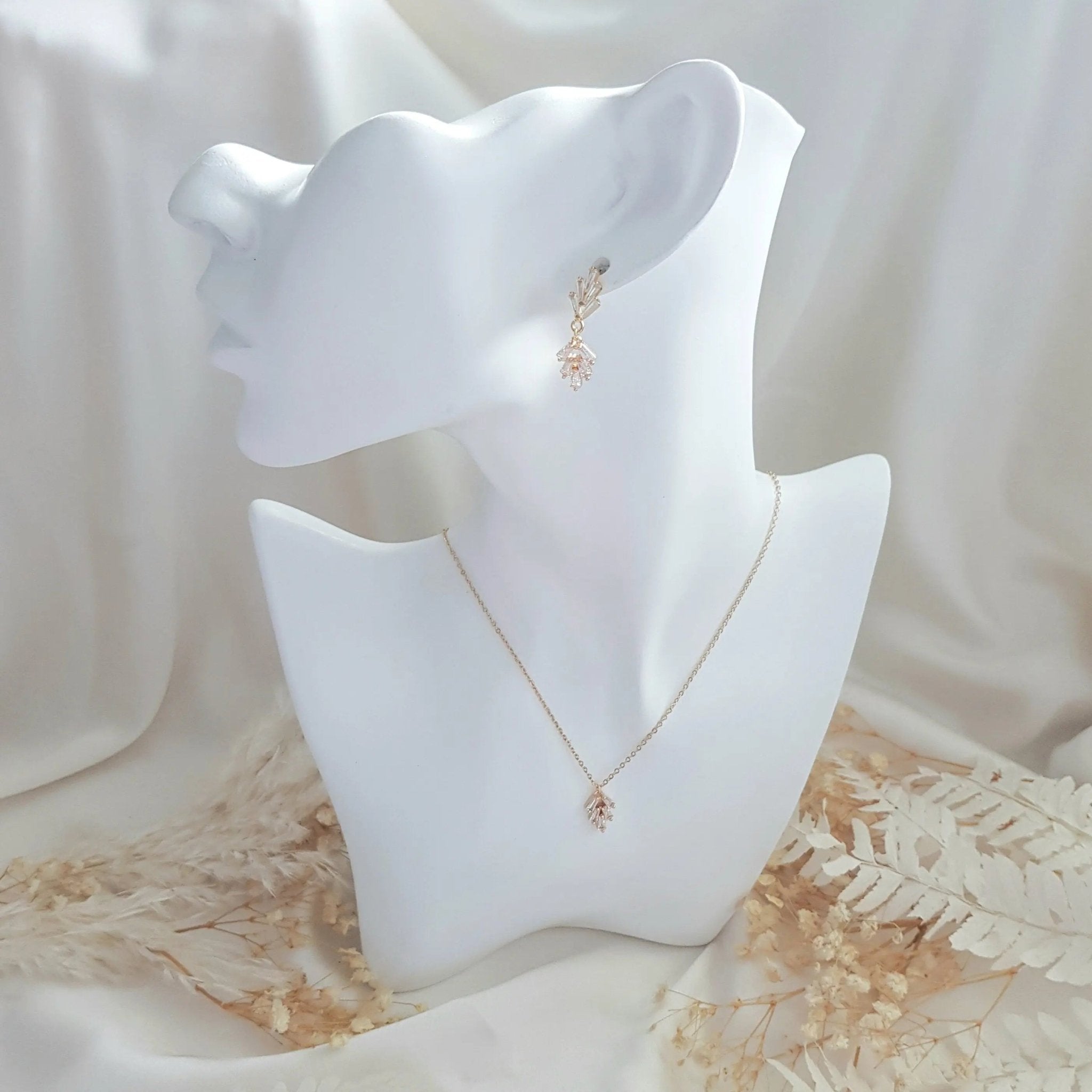 Bridal Necklace, Art Deco Necklace, Crystal Necklace, Gold Necklace, Wedding Necklace, Bridesmaid Gift, Bridal Jewelry, Dainty Necklace - House of Hats