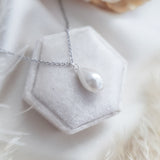 Pearl drop bridal necklace, Dainty wedding necklace, Silver elegant necklace, Pearl wedding jewellery, Jewellery for brides