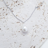 Pearl drop bridal necklace, Dainty wedding necklace, Silver elegant necklace, Pearl wedding jewellery, Jewellery for brides