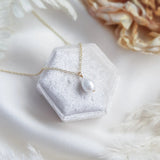 Pearl bridal necklace, Dainty wedding necklace, Gold minimalist elegant necklace, Pearl wedding jewellery, Jewellery for brides - House of Hats
