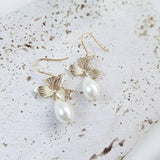 Pearl Drop Earrings, Bridal Earrings, Vintage Style Earrings, Gold Pearl Earrings, Wedding Earrings, Bridesmaid Gift - House of Hats