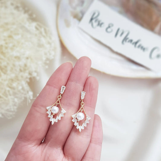Pearl Earrings, Vintage Style Earrings, Gold Pearl Earrings, Wedding Drop Earrings, Bridesmaid Gift - House of Hats