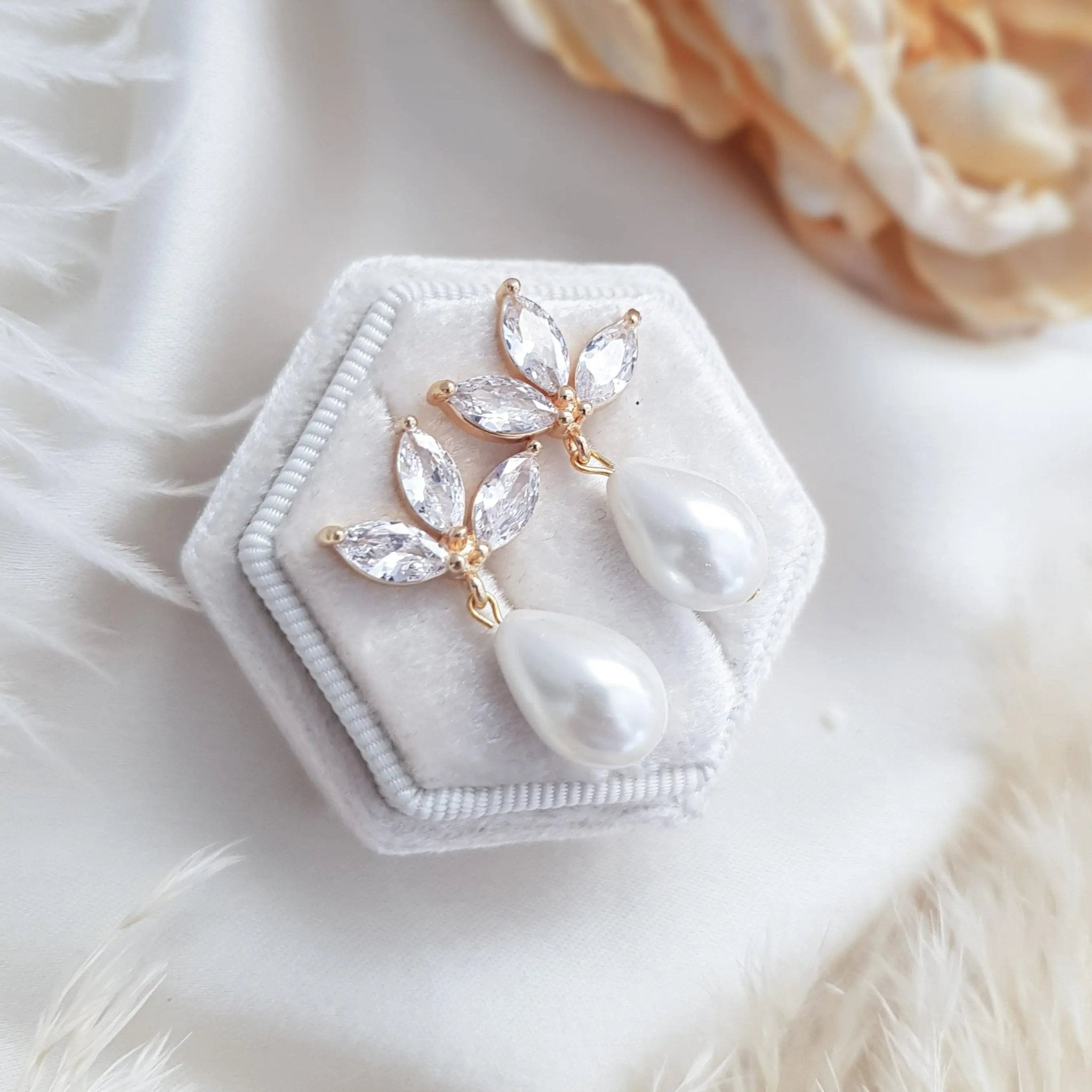 Pearl Earrings, Vintage Style Earrings, Gold Teardrop Pearl Earrings, Wedding Drop Earrings, Bridesmaid Gift - House of Hats