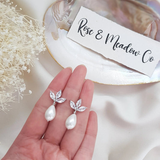 Pearl Earrings, Vintage Style Earrings, Silver Teardrop Pearl Earrings, Wedding Drop Earrings, Bridesmaid Gift - House of Hats