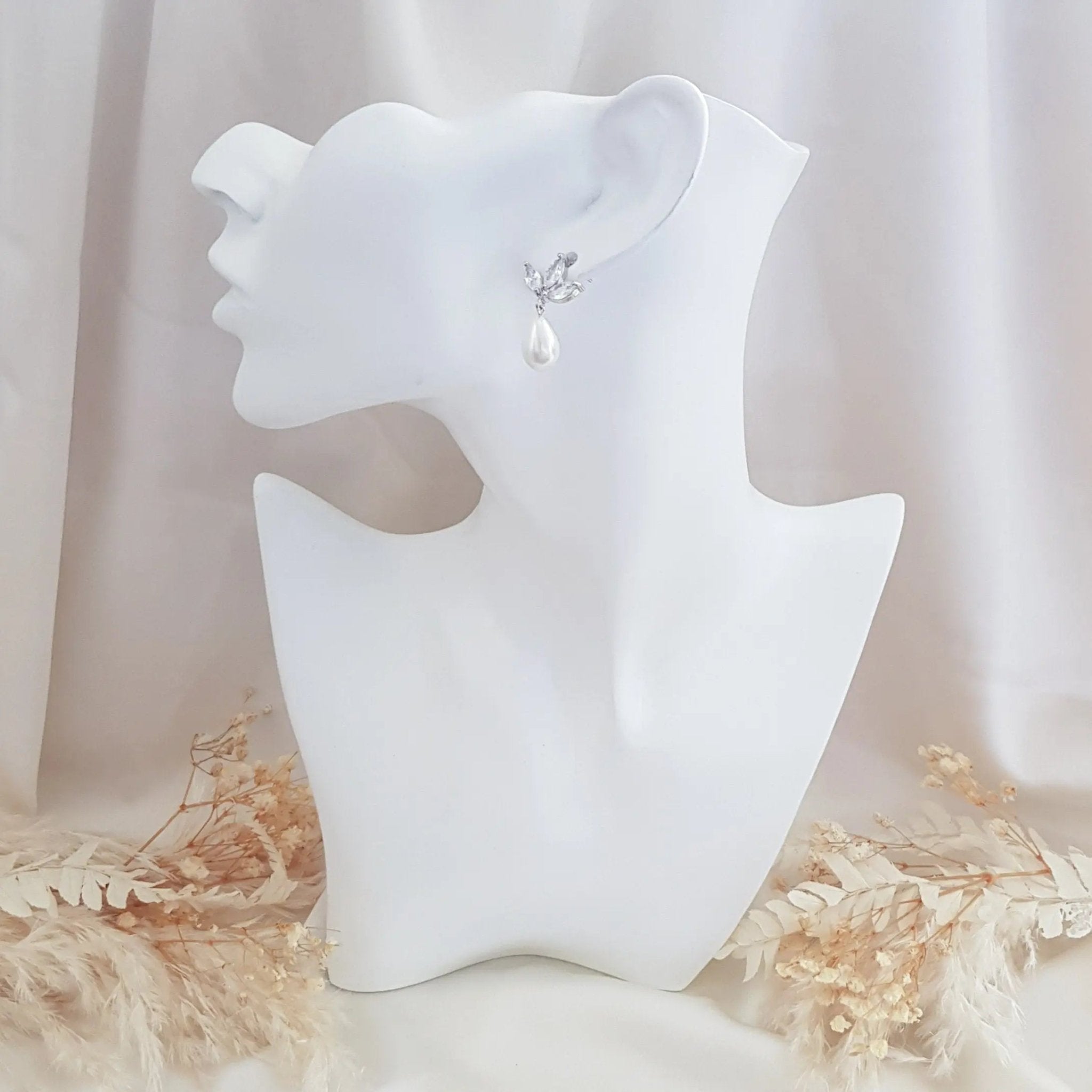 Pearl Earrings, Vintage Style Earrings, Silver Teardrop Pearl Earrings, Wedding Drop Earrings, Bridesmaid Gift - House of Hats