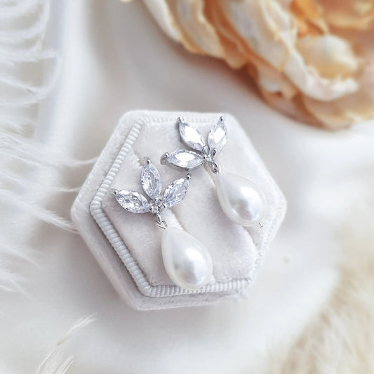 Pearl Earrings, Vintage Style Earrings, Silver Teardrop Pearl Earrings, Wedding Drop Earrings, Bridesmaid Gift - House of Hats