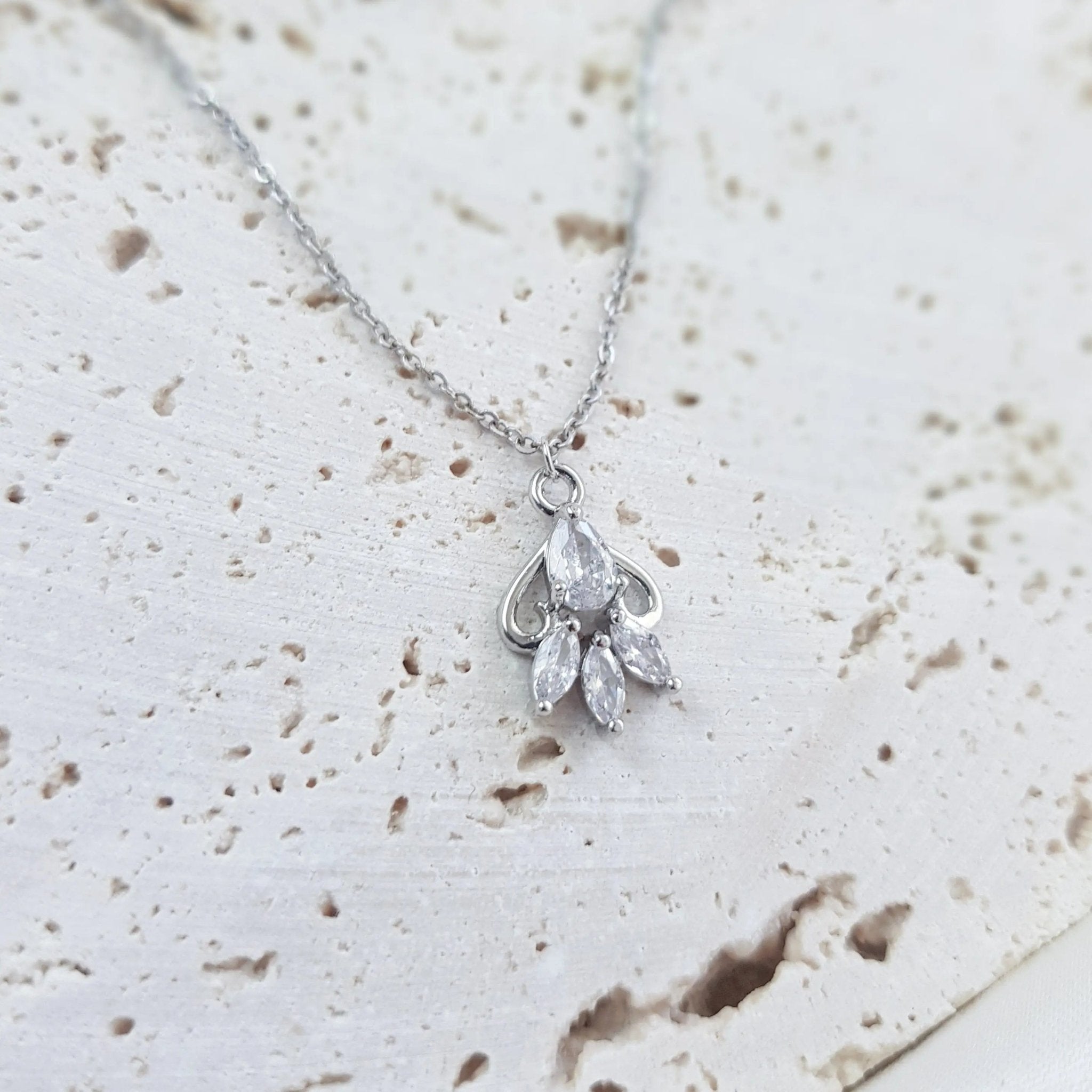 Vintage style bridal necklace, Silver zirconia crystal necklace, Dainty wedding necklace, Crystal wedding jewellery, Jewellery for brides - House of Hats