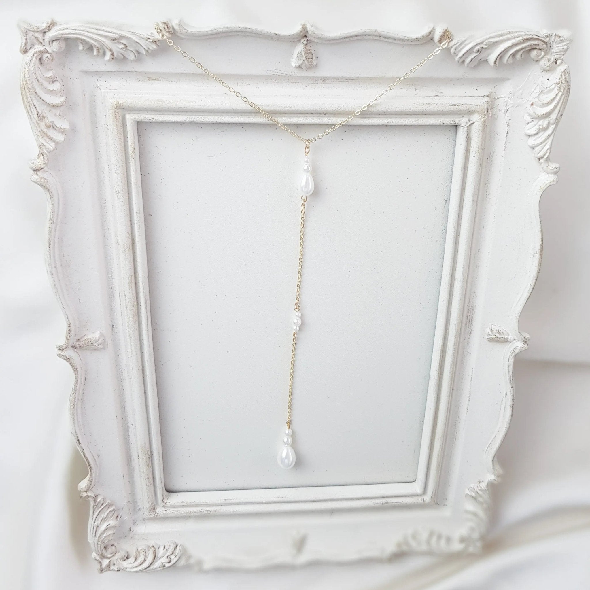 Vintage style pearl drop necklace, Gold pearl Elegant wedding necklace, Dainty lariat bridal necklace, Y necklace, Jewellery for brides - House of Hats